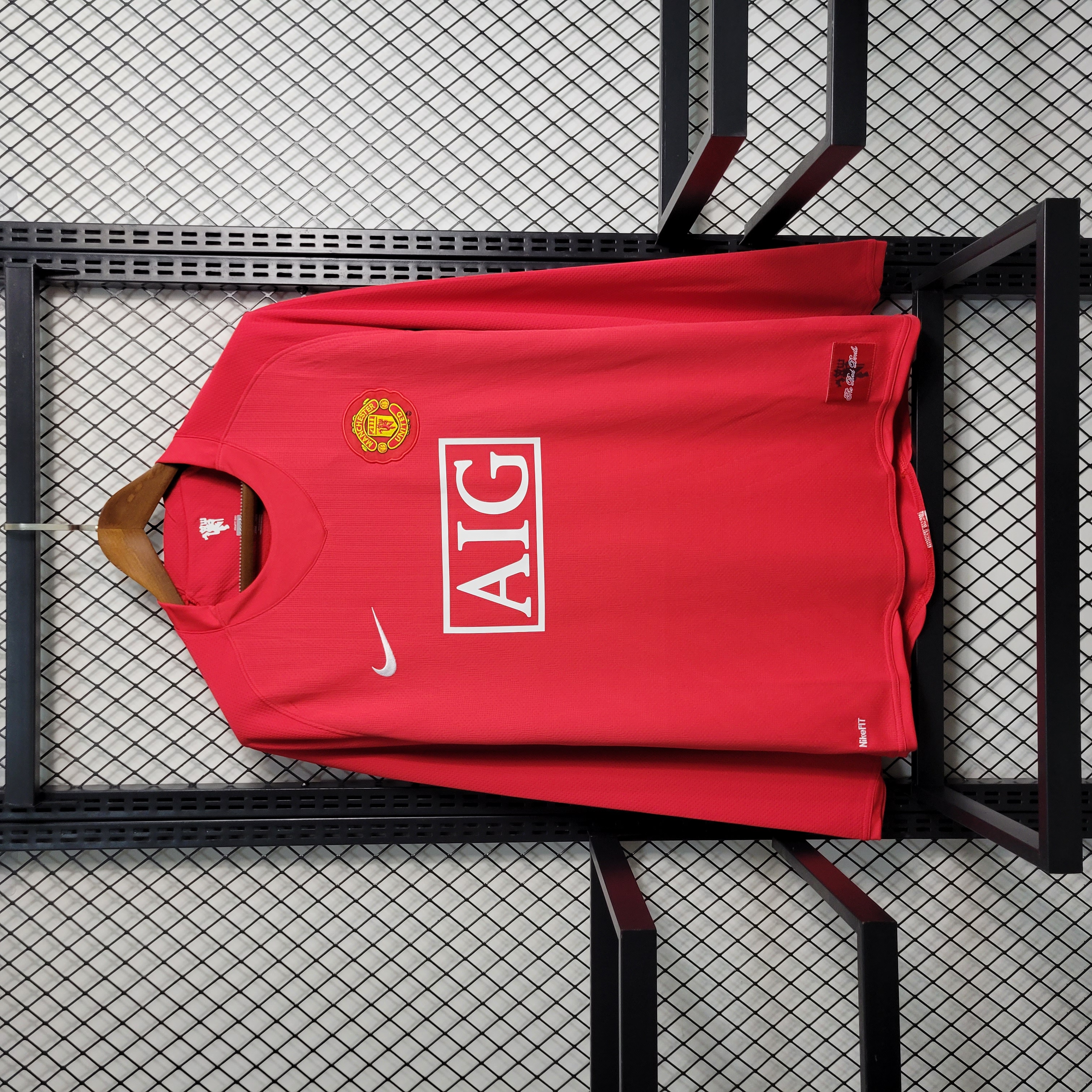 Manchester United Retro 07-08 Home Long Sleeve Jersey - UnitedFutballJersey