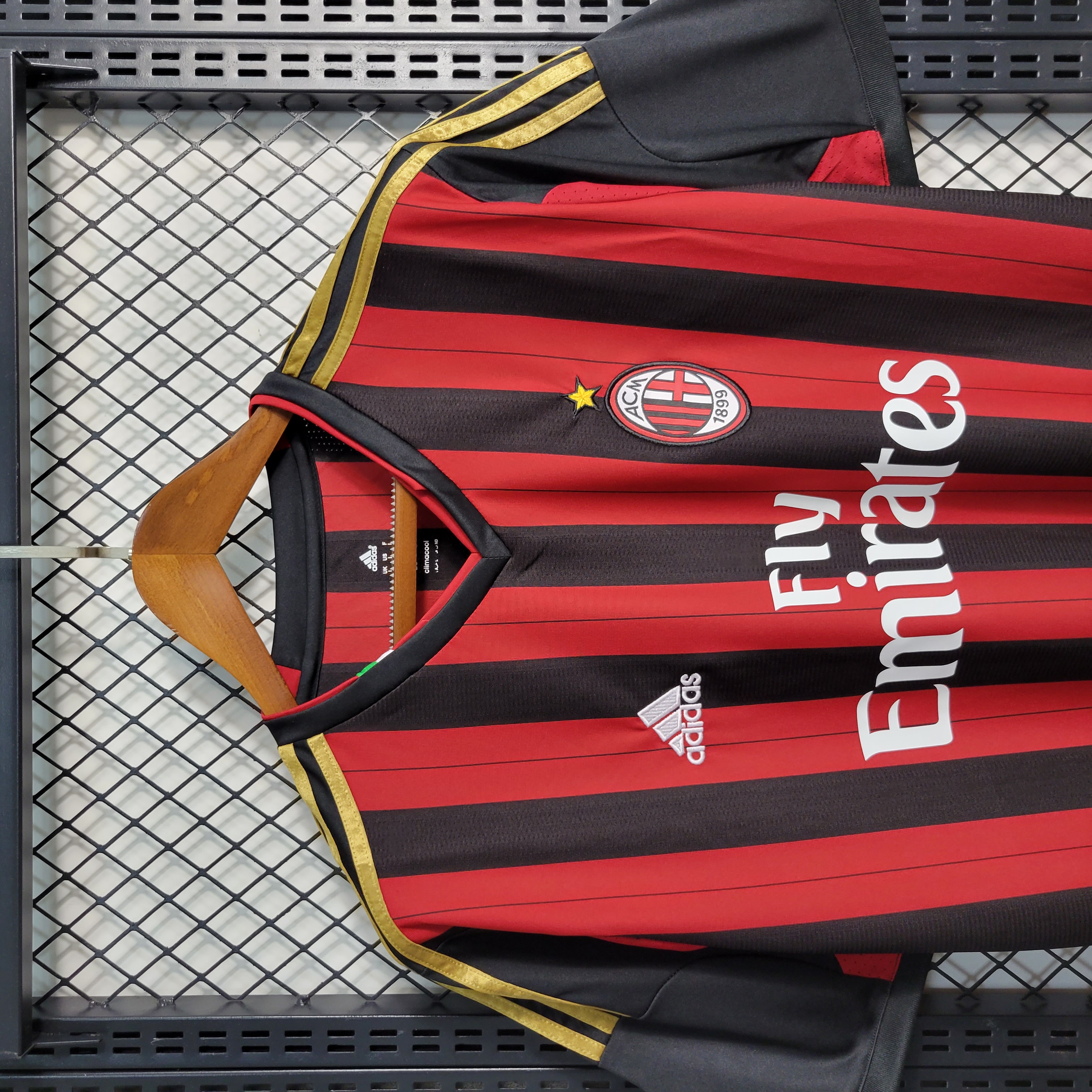 Retro AC Milan 13-14 Home Stadium Jersey - UnitedFutballJersey