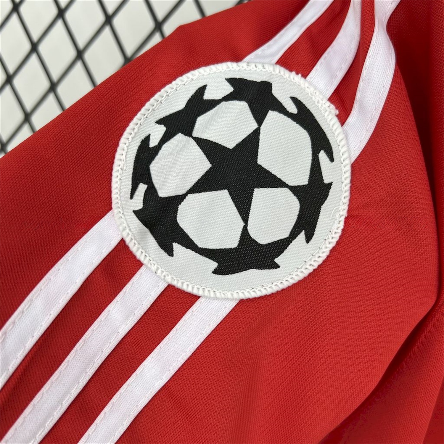 Retro Bayern Munich 2001-02 European Home Red Jersey - UnitedFutballJersey