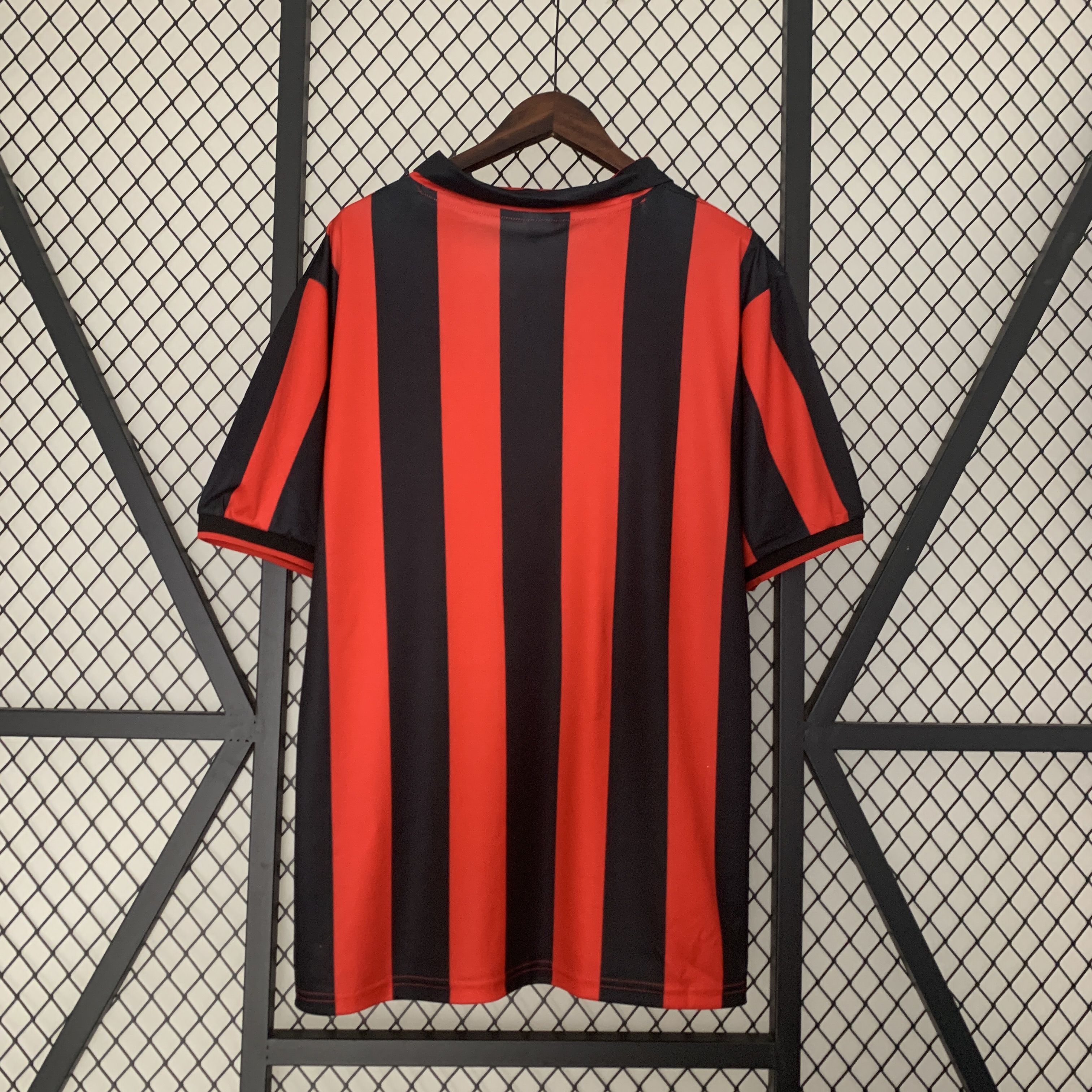 Retro AC Milan 90-91 Home Stadium Jersey - UnitedFutballJersey