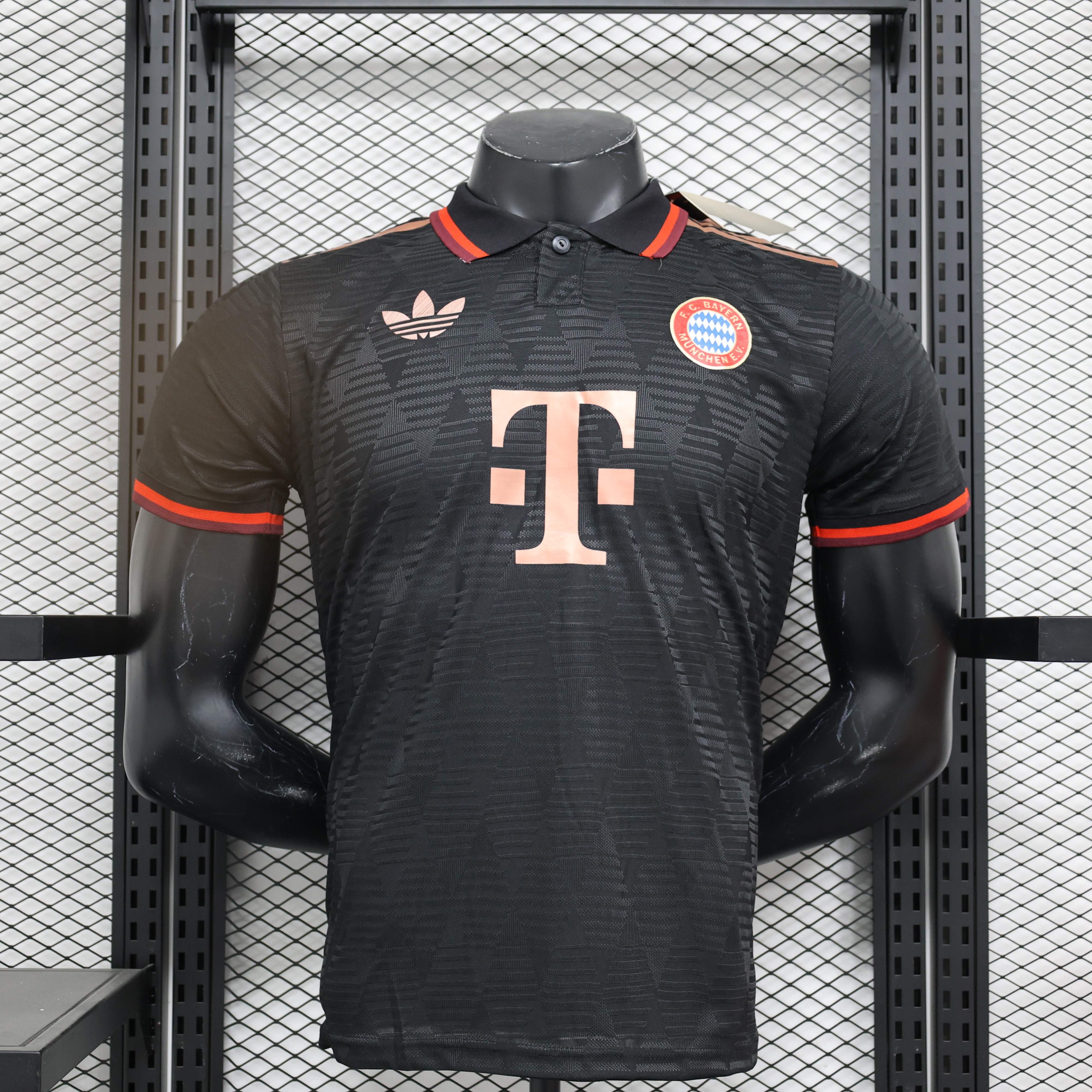 Bayern Munich 24-25 Black & Gold Training Jersey - Player Version - UnitedFutballJersey