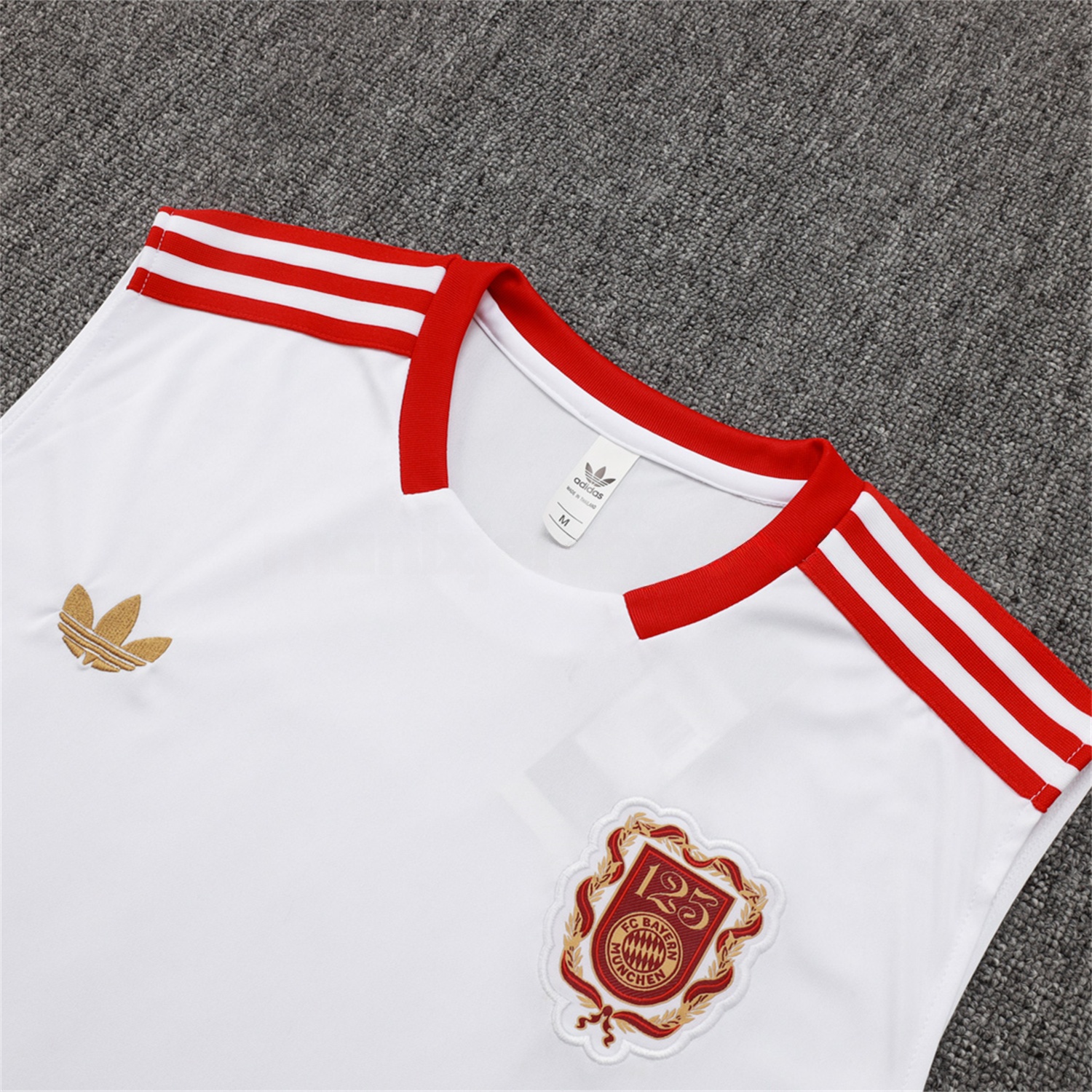 Bayern Munich 2025 125th Anniversary Vest Training Set - White Top and Shorts - UnitedFutballJersey