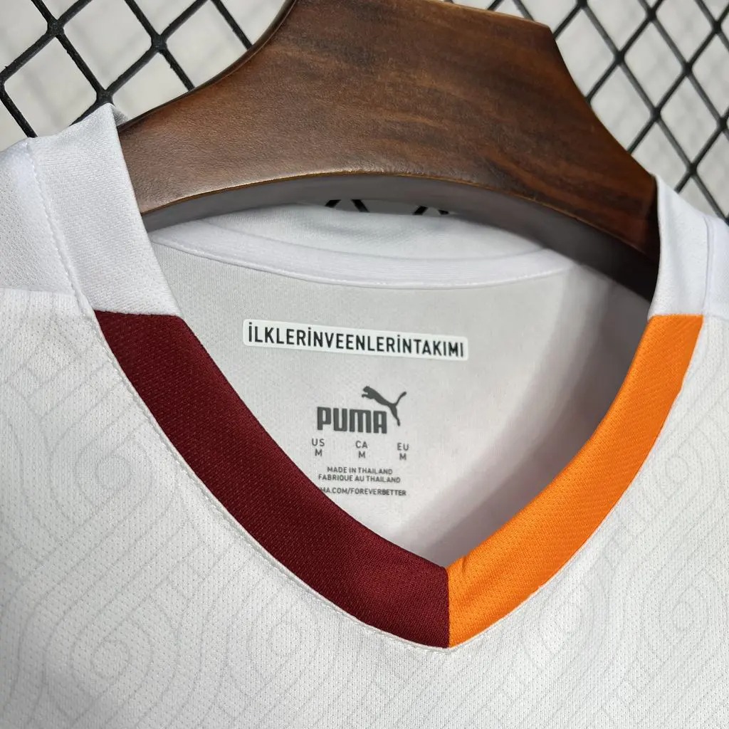 Galatasaray 24-25 Away Jersey - Fans Version - UnitedFutballJersey