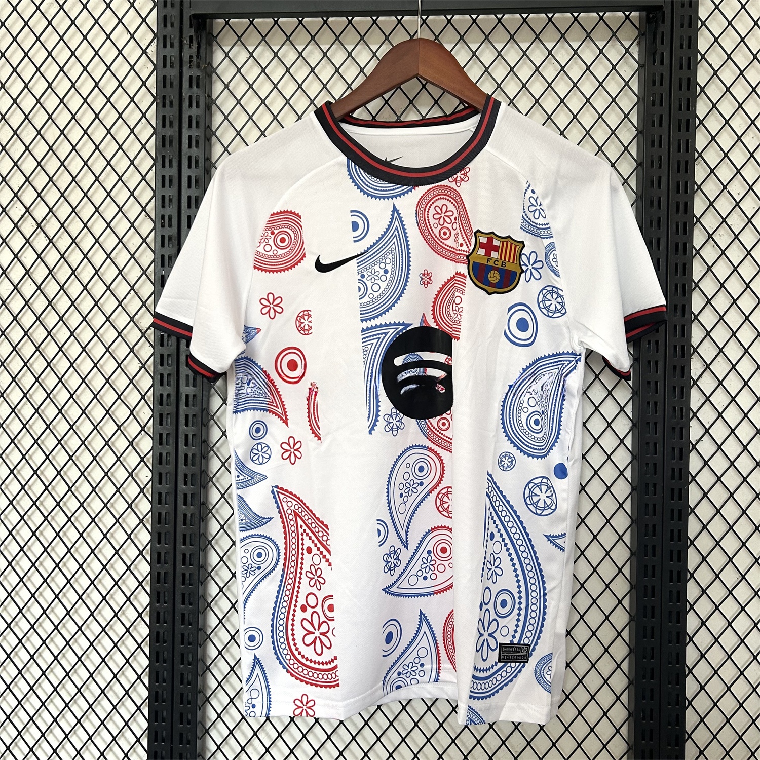 B.A.R.S.A 25-26 Paisley Patterns White Special Edition Jersey - Fans Version - UnitedFutballJersey