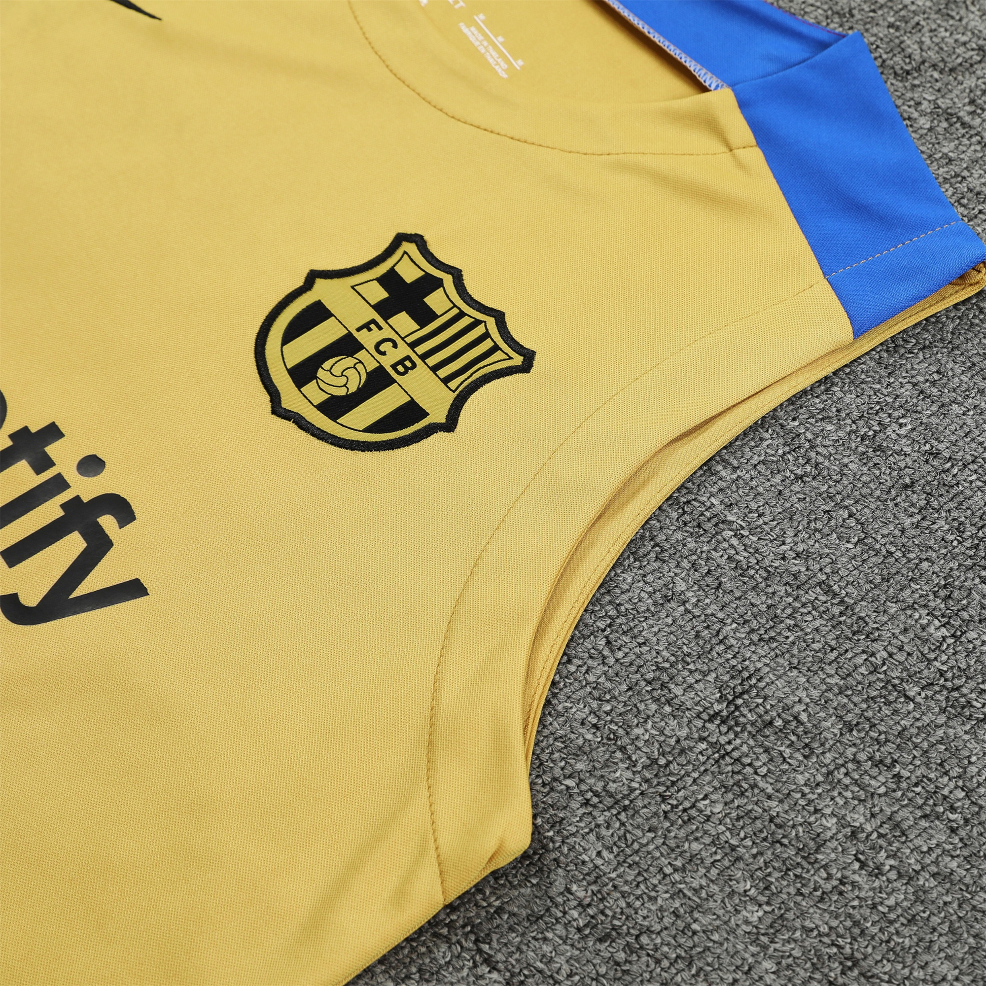 Barcelona 24-25 Training Vest Suit - Gold - UnitedFutballJersey