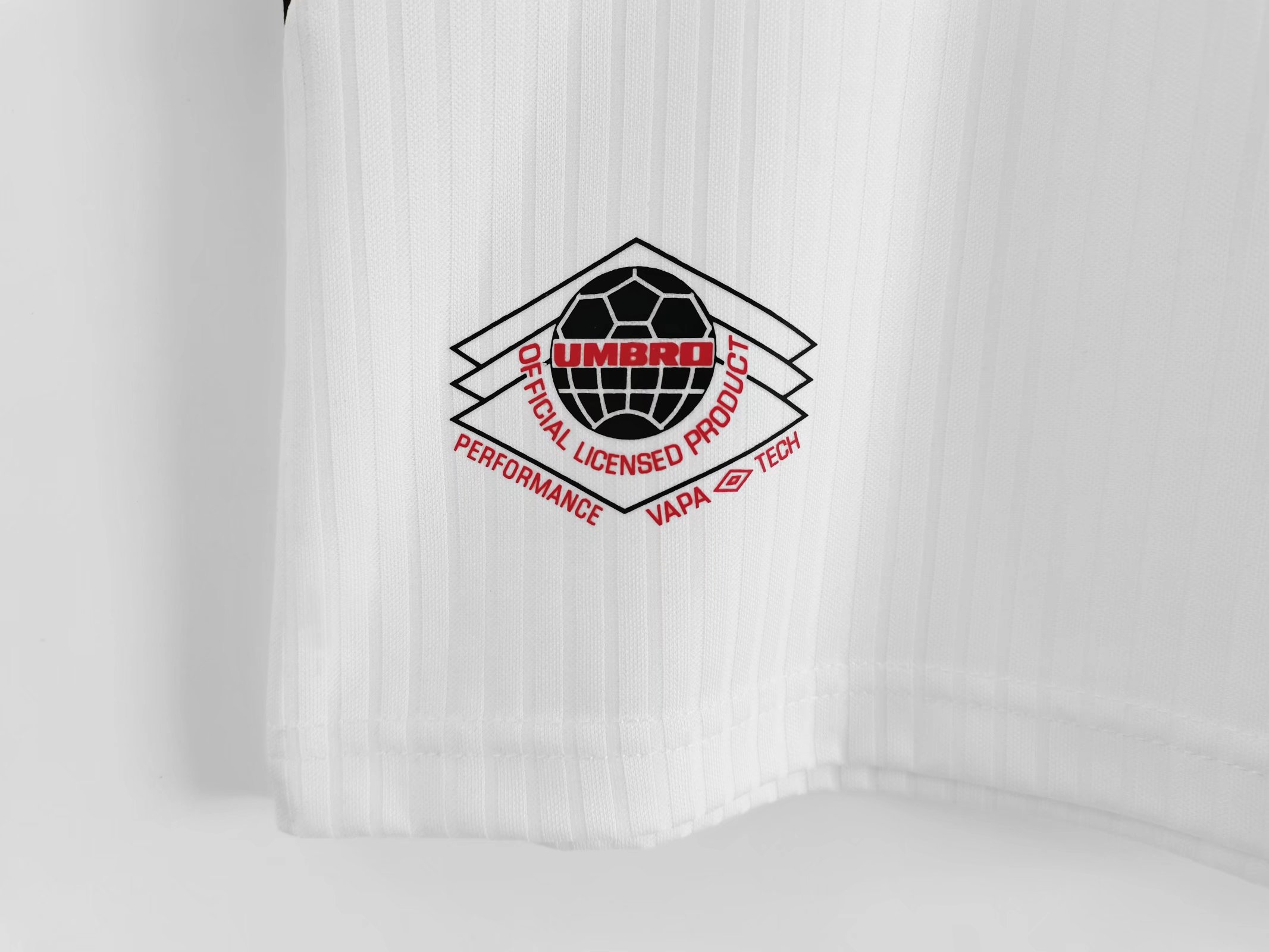 Retro England 1998 Home Stadium Jersey - UnitedFutballJersey