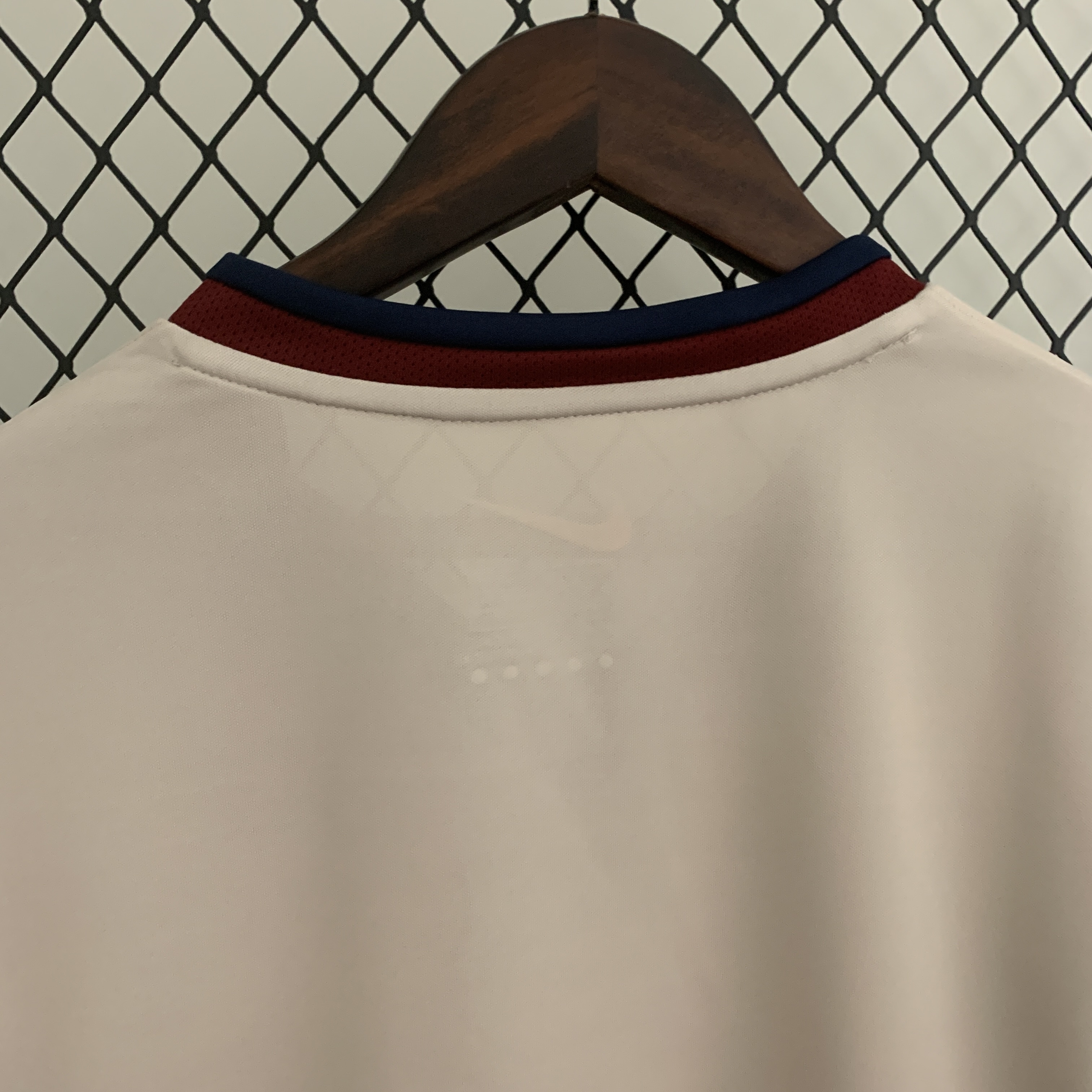 B.A.R.S.A Retro 98-99 Away Jersey - UnitedFutballJersey