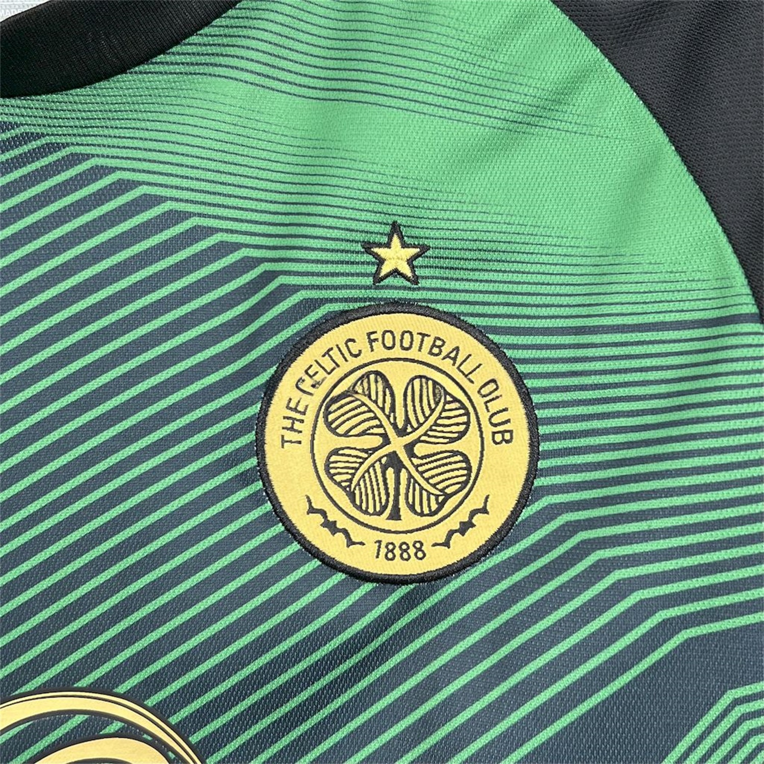 Celtic 25-26 Green Lines Special Edition Jersey - Fans Version - UnitedFutballJersey