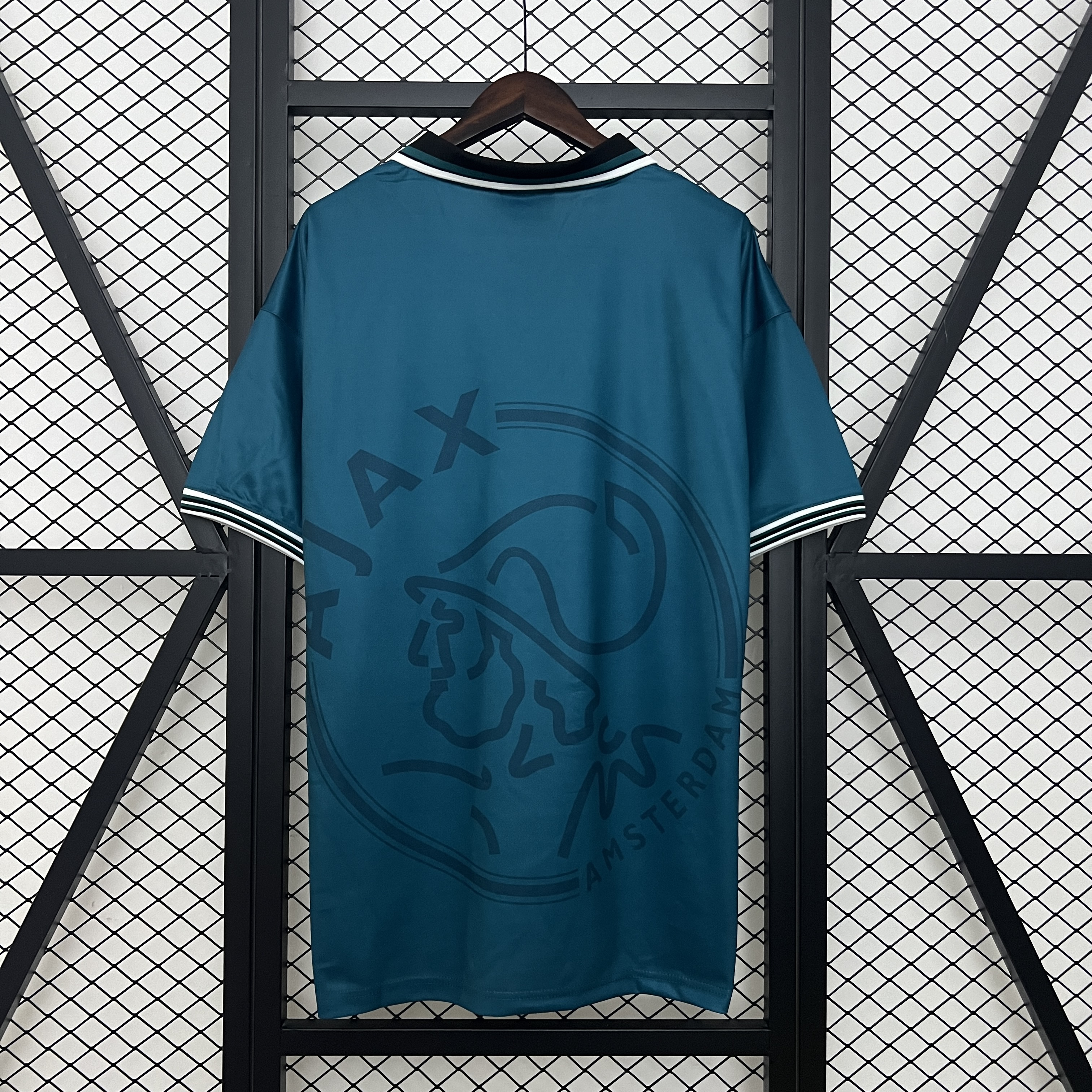 Retro Ajax 1995-96 Away Jersey - UnitedFutballJersey