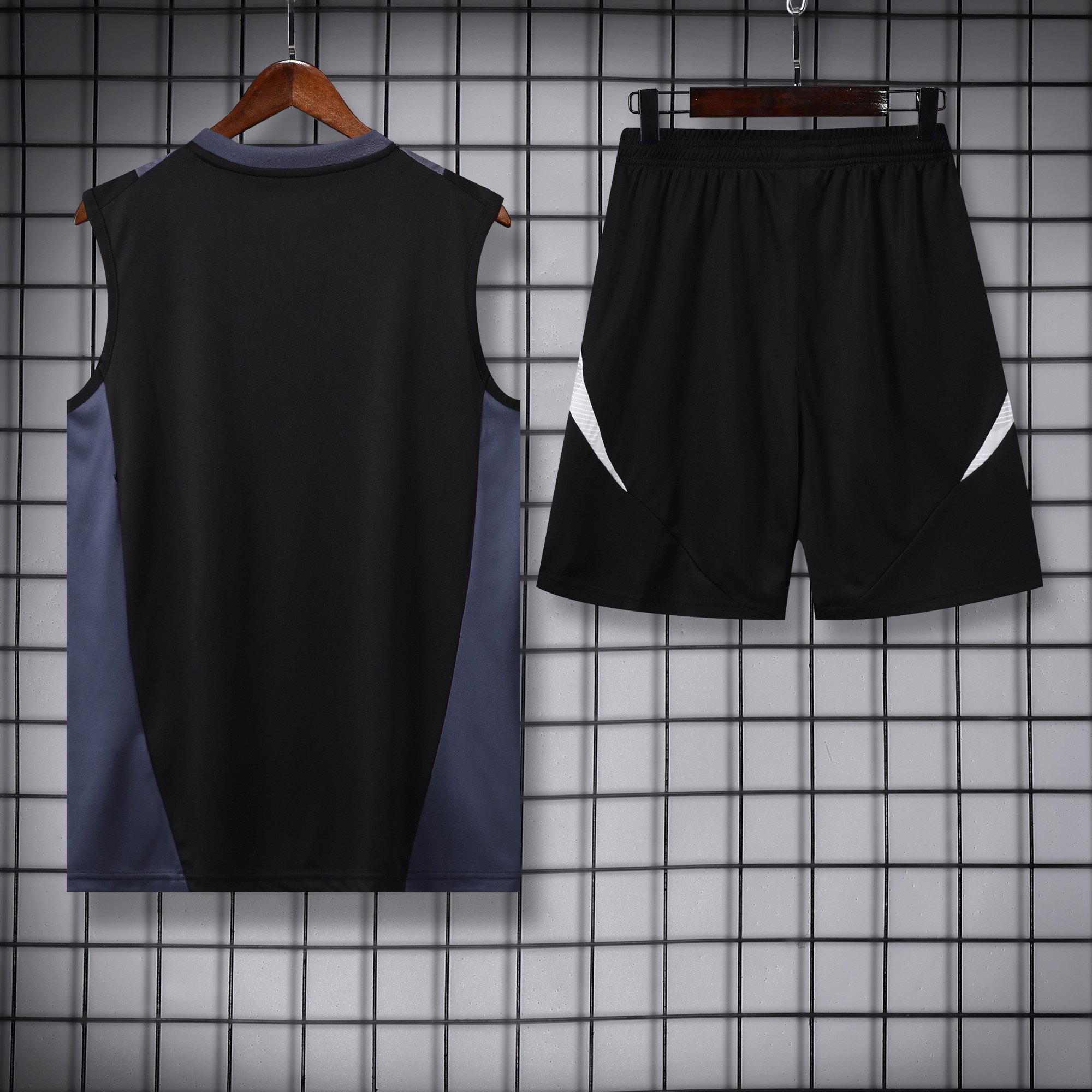 Manchester United 24-25 Vest Training Set - Black - UnitedFutballJersey