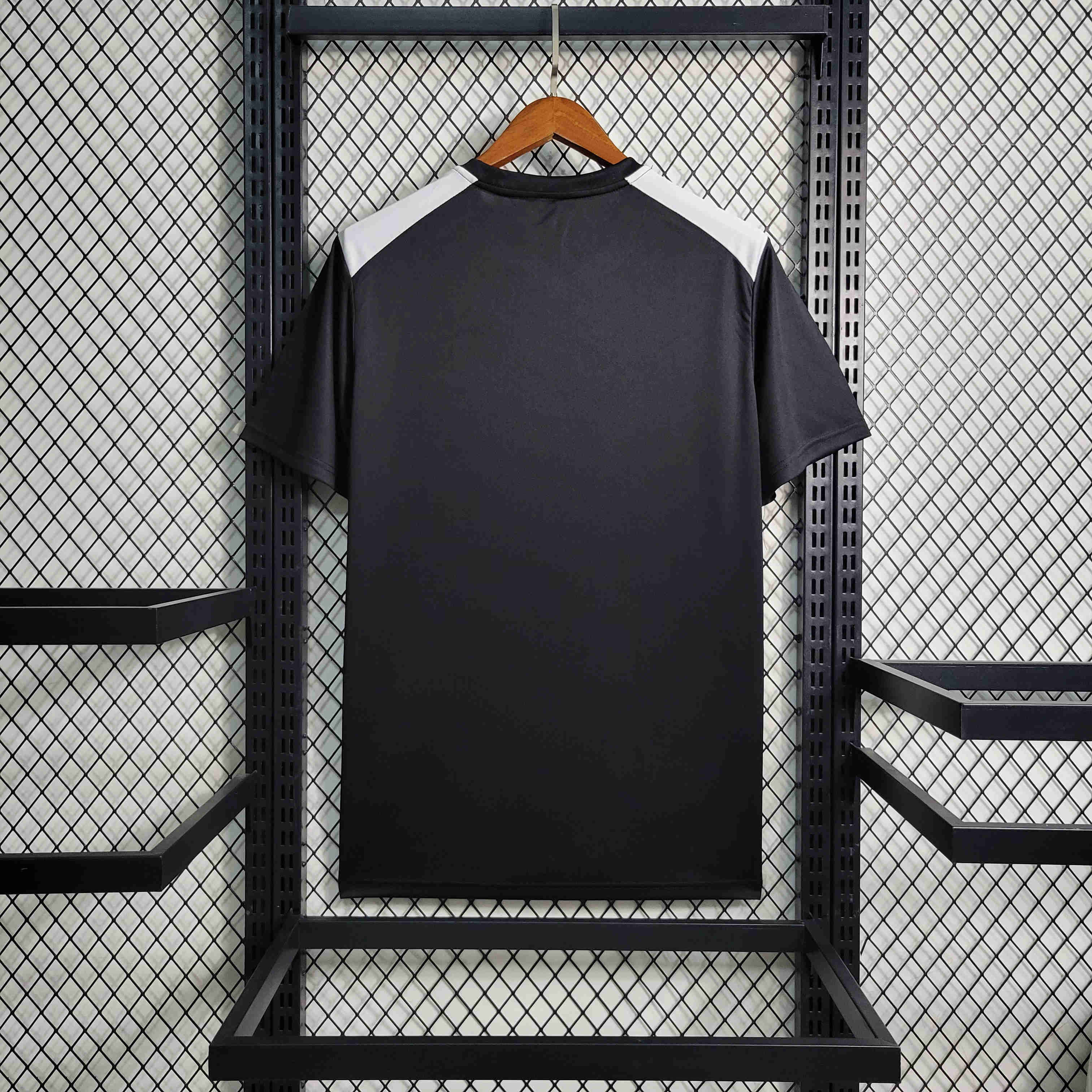 Newcastle United 23-24 Black Training Jersey - Fans Version - UnitedFutballJersey