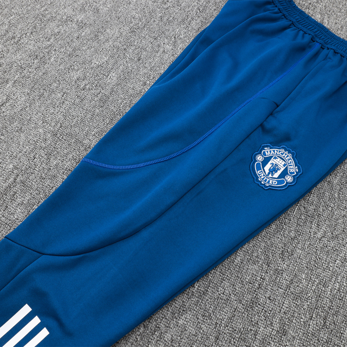 Manchester United 23-24 Men's Training Hoodie + Pants - Blue - UnitedFutballJersey