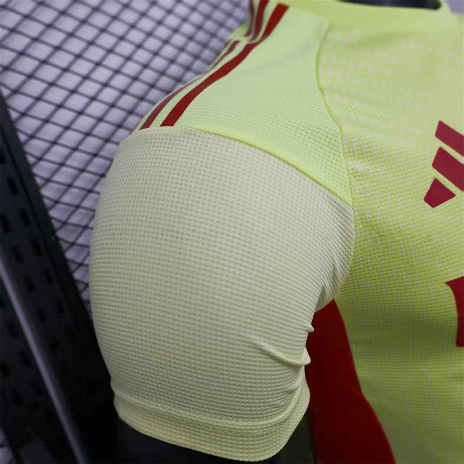 Arsenal 25-26 Light Yellow Goalkeeper Jersey - Player Version - UnitedFutballJersey