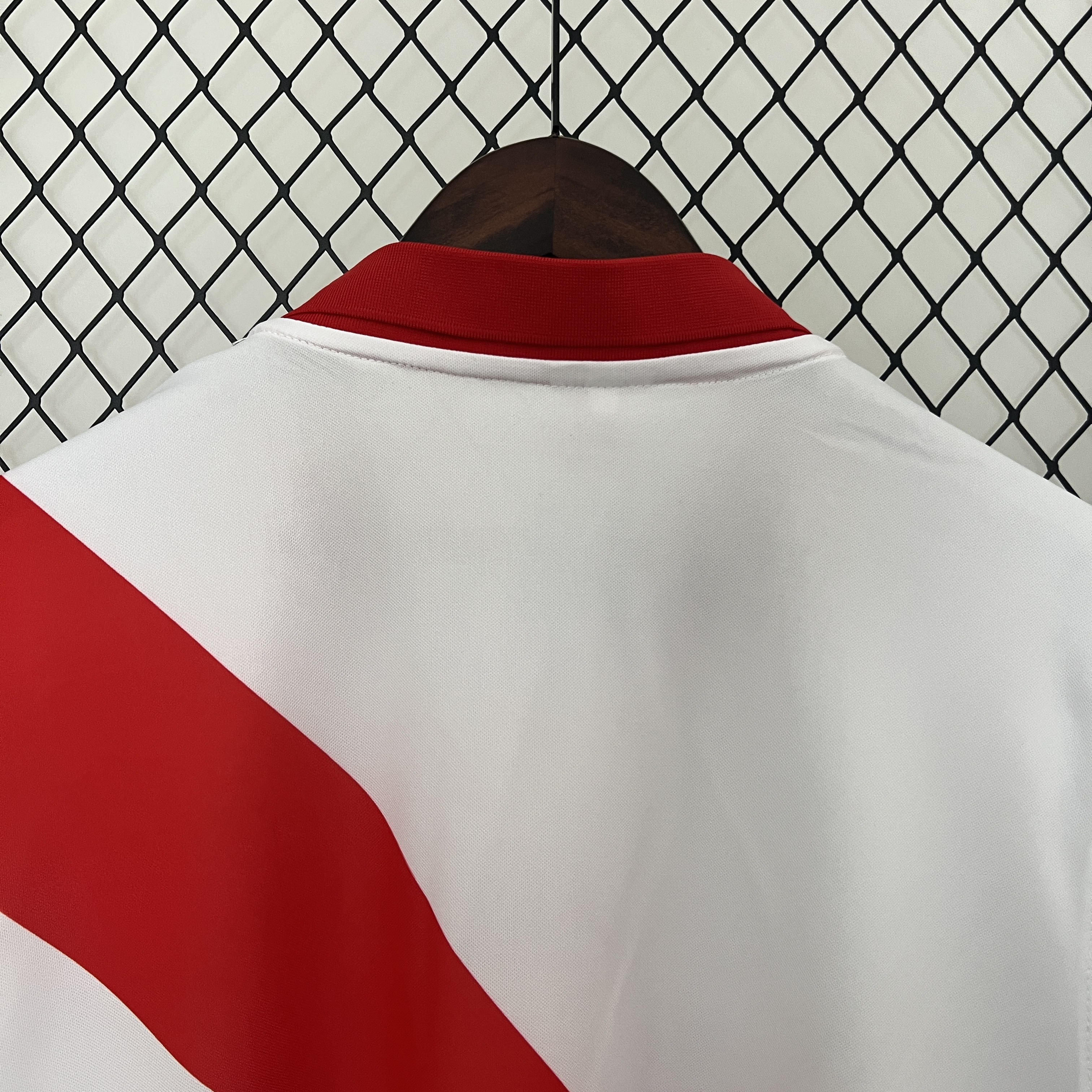 Retro River Plate 1998-99 Home Stadium Jersey - UnitedFutballJersey
