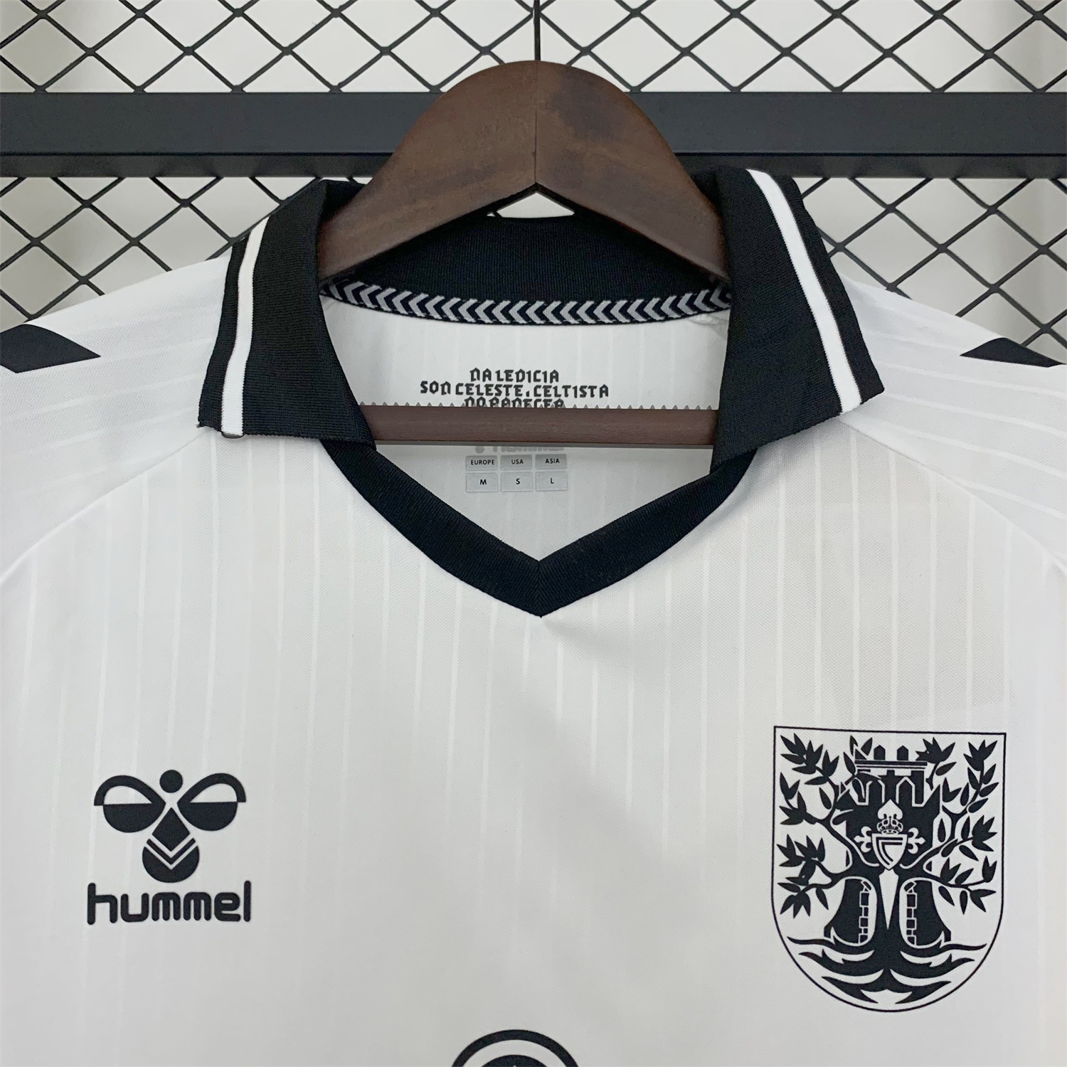 Celta Vigo 24-25 Oliveira Dos Cen Anos White Goalkeeper Jersey - Fans Version - UnitedFutballJersey