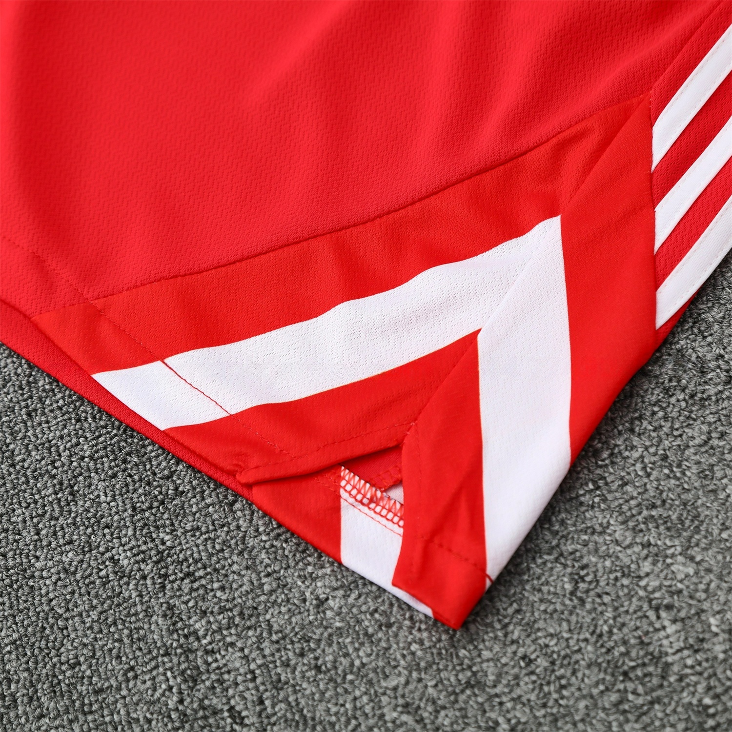 Bayern Munich 25-26 Short-Sleeve Training Set - Red Top & Red Shorts - UnitedFutballJersey