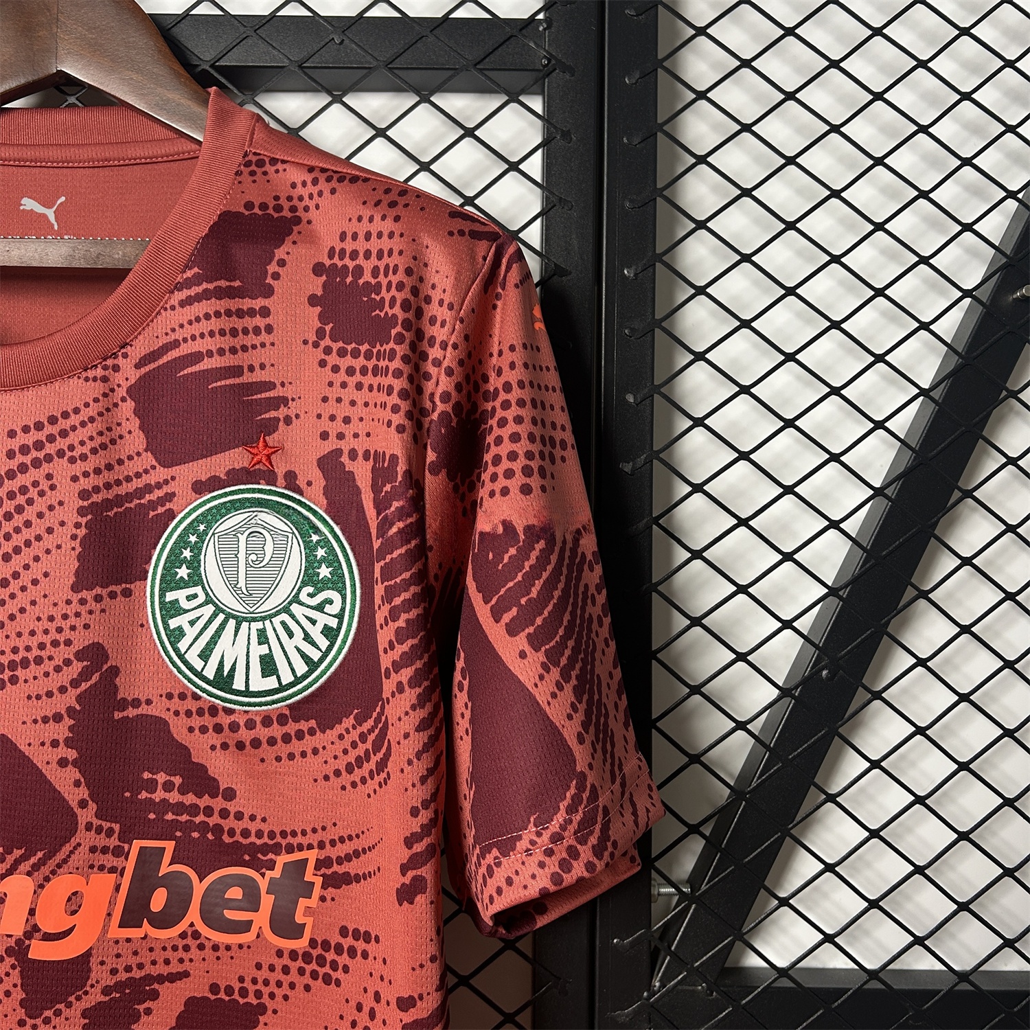 Palmeiras 25-26 Red Goalkeeper Jersey - Fans Version - UnitedFutballJersey