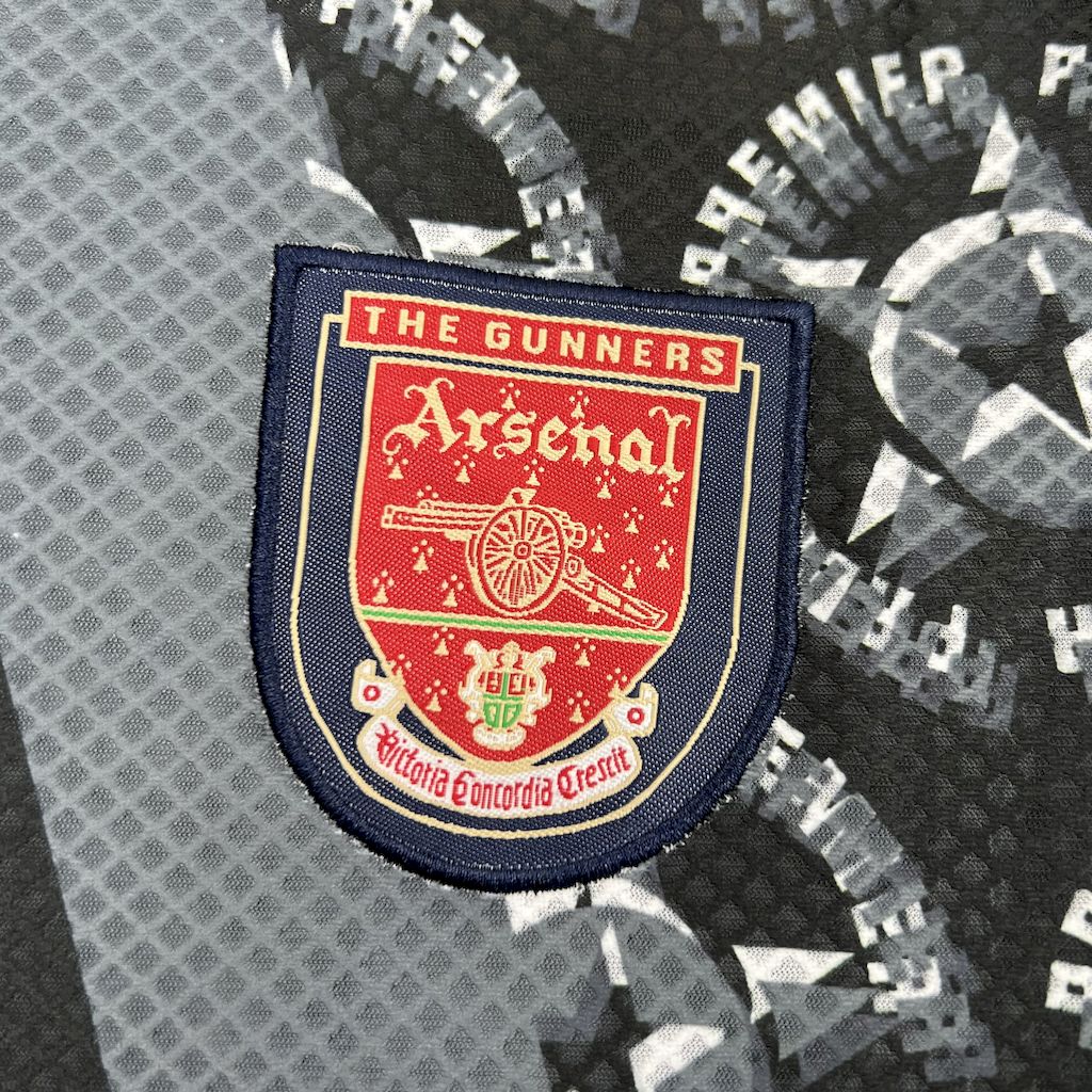 Retro Arsenal 1994-95 Black GK Long Sleeves Jersey - UnitedFutballJersey