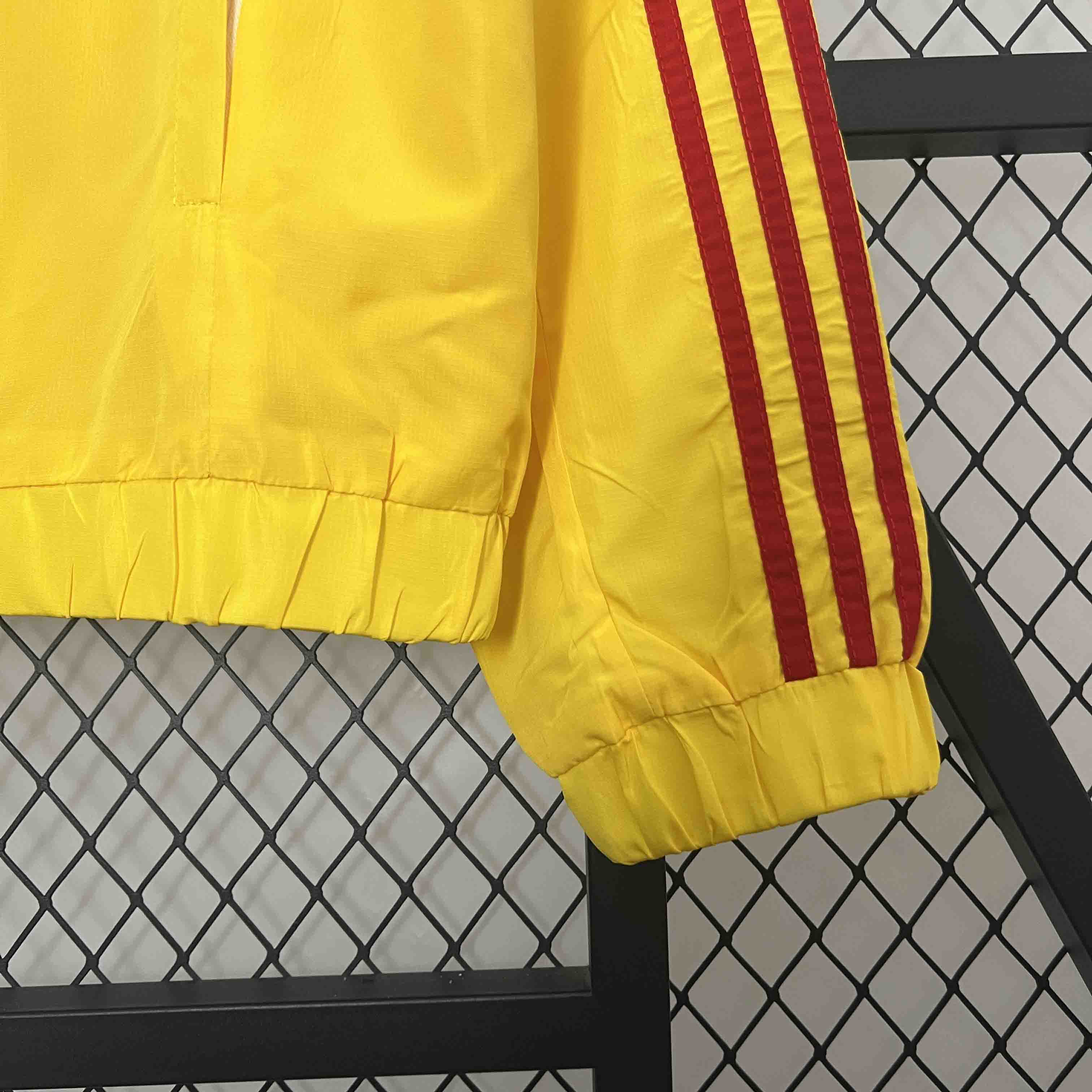 Colombia 2024 Yellow Windbreaker - UnitedFutballJersey