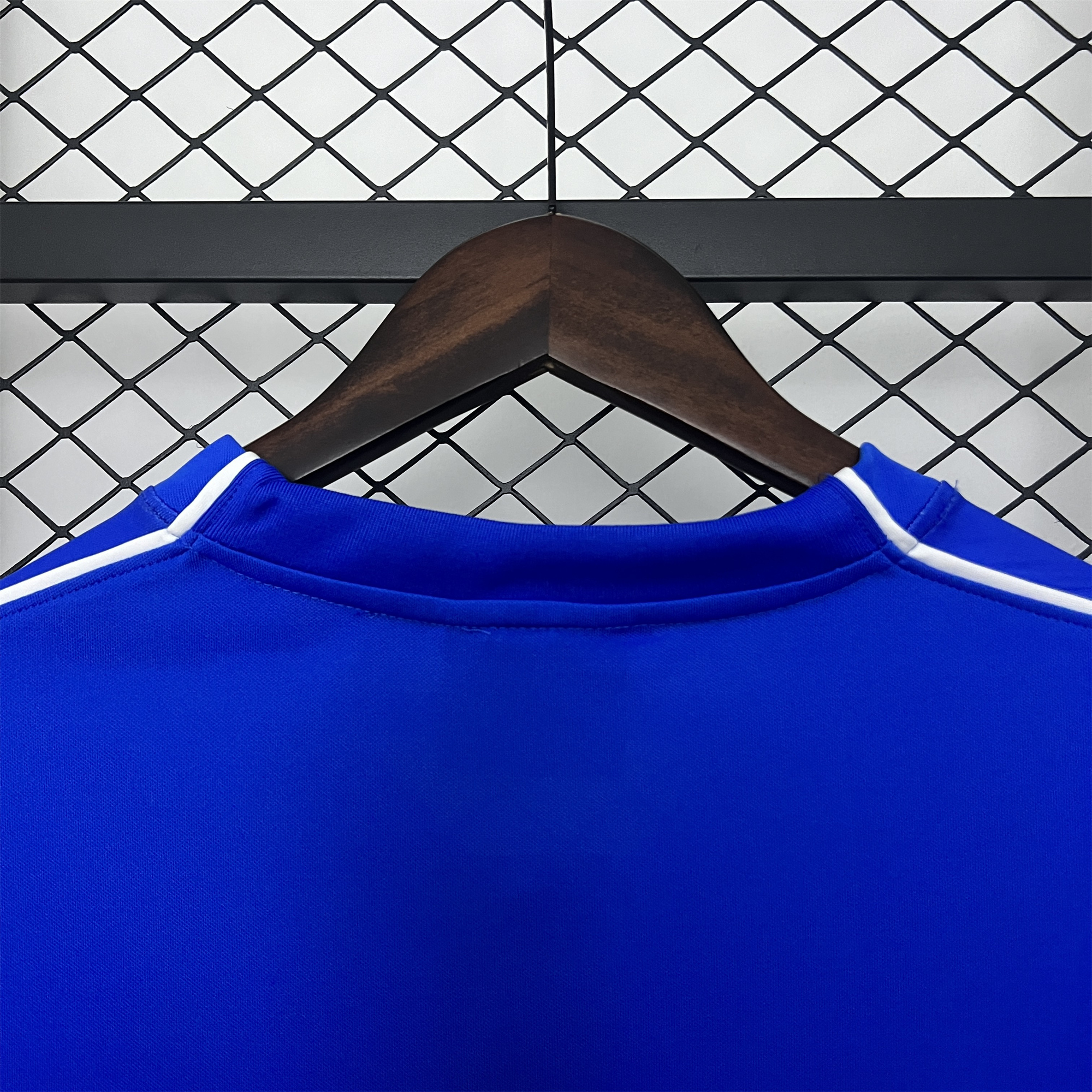 Retro Juventus 1999-00 Away Jersey - UnitedFutballJersey