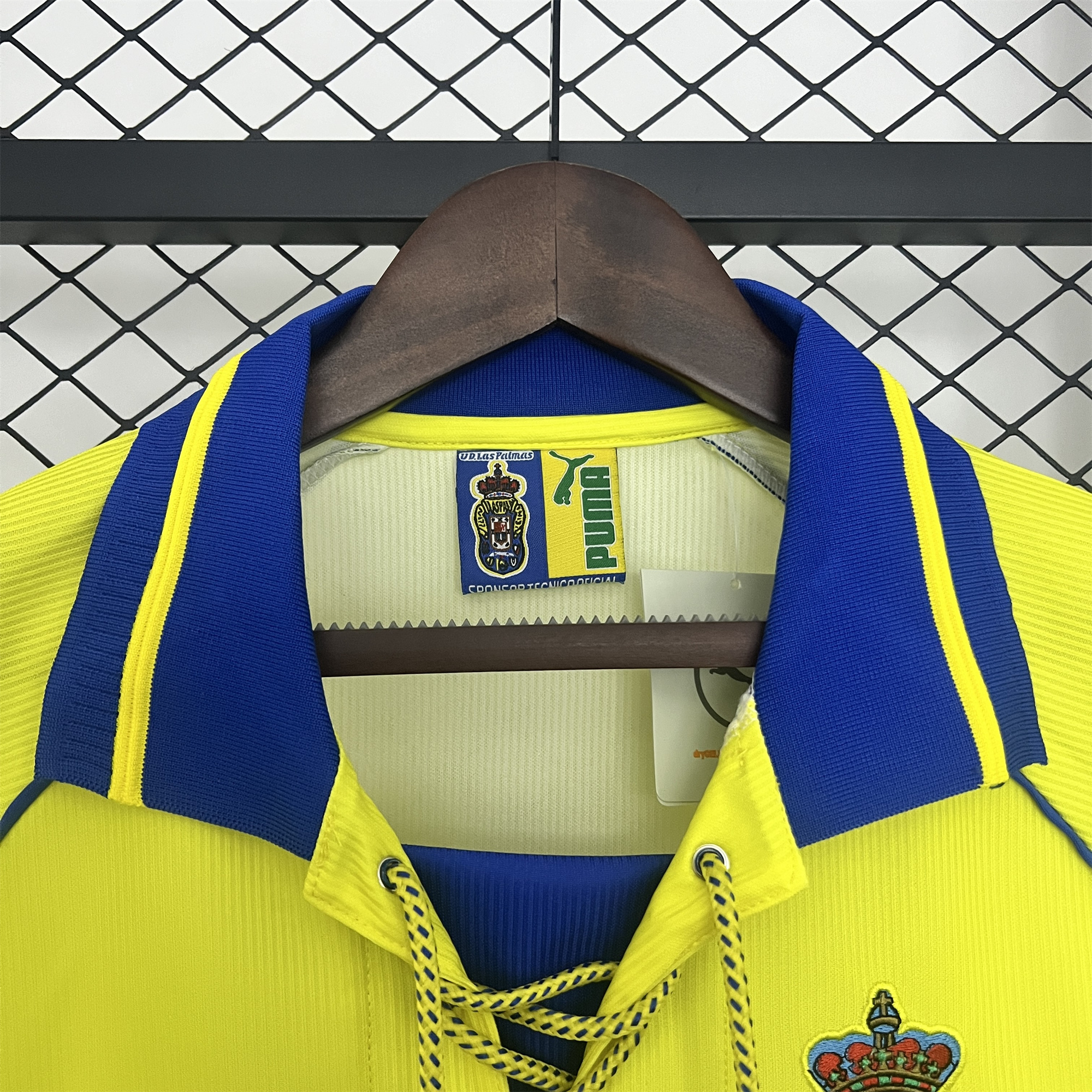 Retro Las Palmas 1997-98 Home Jersey - UnitedFutballJersey