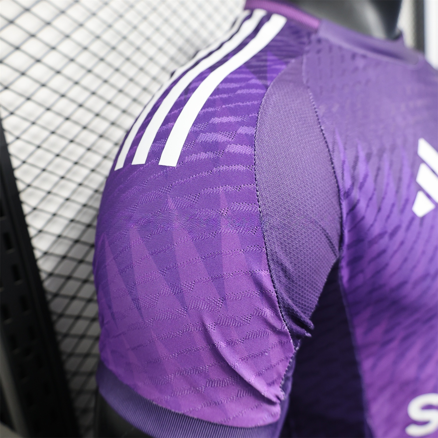 Manchester United 24-25 Purple Gradient Special Edition Jersey - Player Version - UnitedFutballJersey