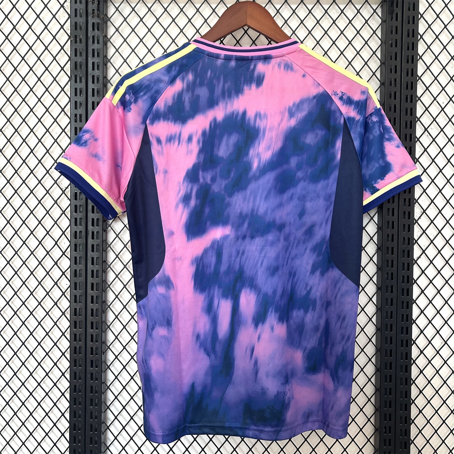 Japan 25-26 Pink Wave Special Edition Jersey - Fans Version - UnitedFutballJersey