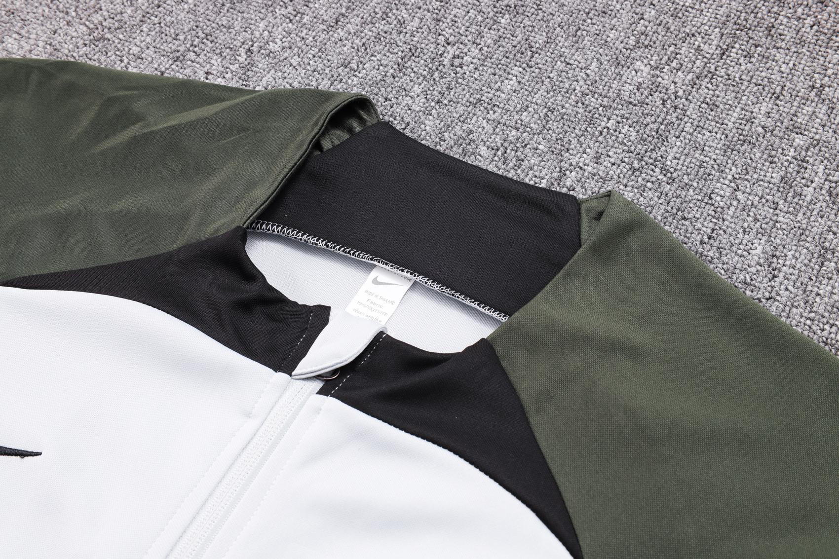 B.A.R.S.A 23-24 Jacket Training Tracksuit - Light Grey - UnitedFutballJersey