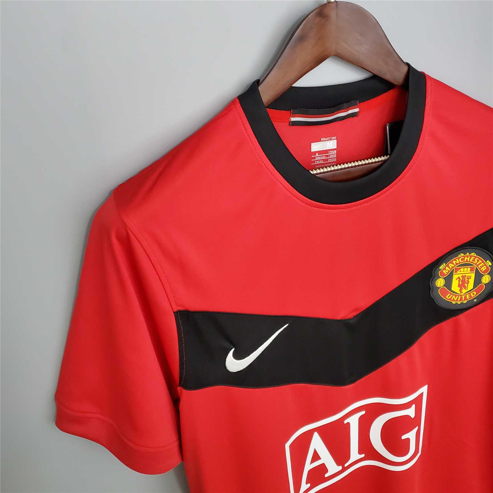 Manchester United Retro 09-10 Home Stadium Jersey - UnitedFutballJersey