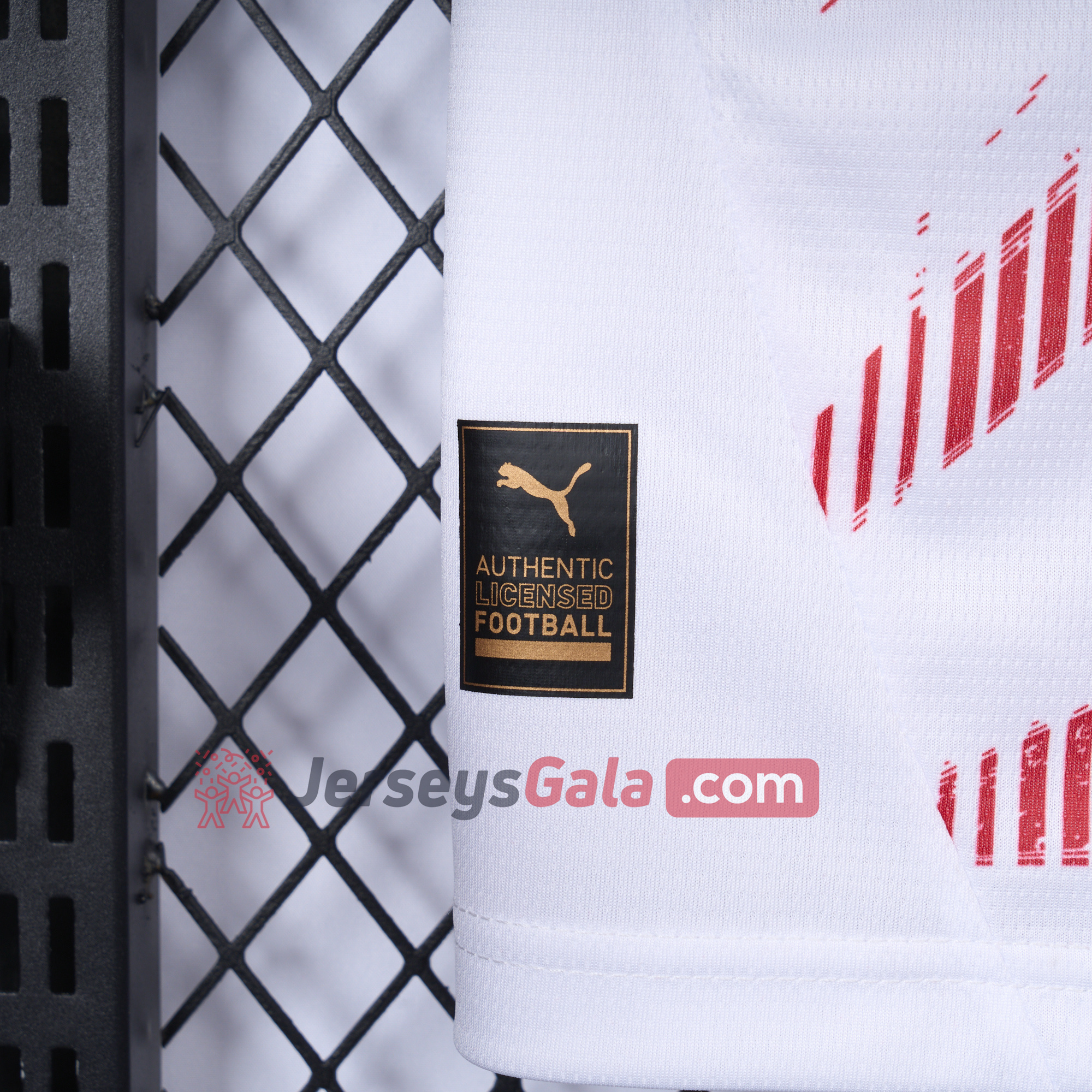 RB Leipzig 24-25 Home Stadium Jersey - Fans Version - UnitedFutballJersey