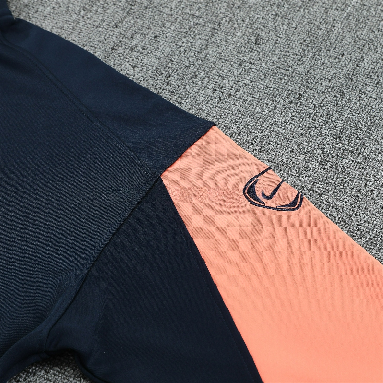 Barcelona 25-26 Jacket Training Tracksuit - Black Orange Jackets & Black Pants - UnitedFutballJersey