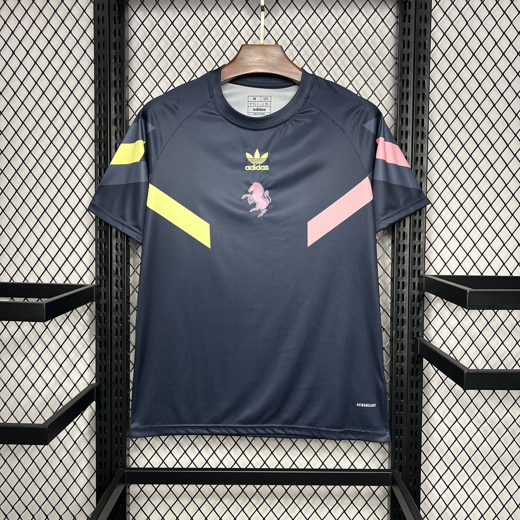 Juventus 24-25 Training Jersey - Fans Version - UnitedFutballJersey