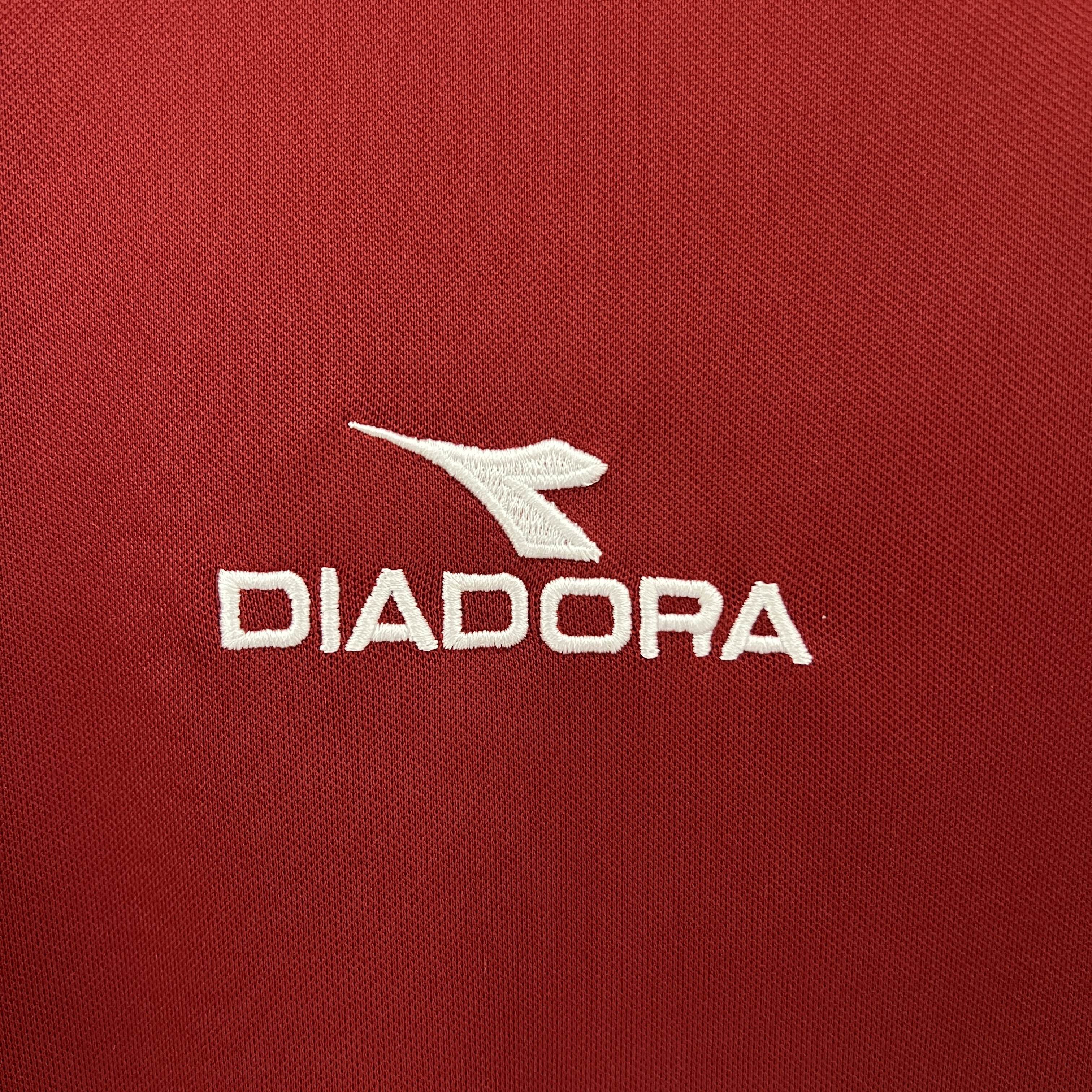 Retro Roma 1998-99 Home Jersey - UnitedFutballJersey