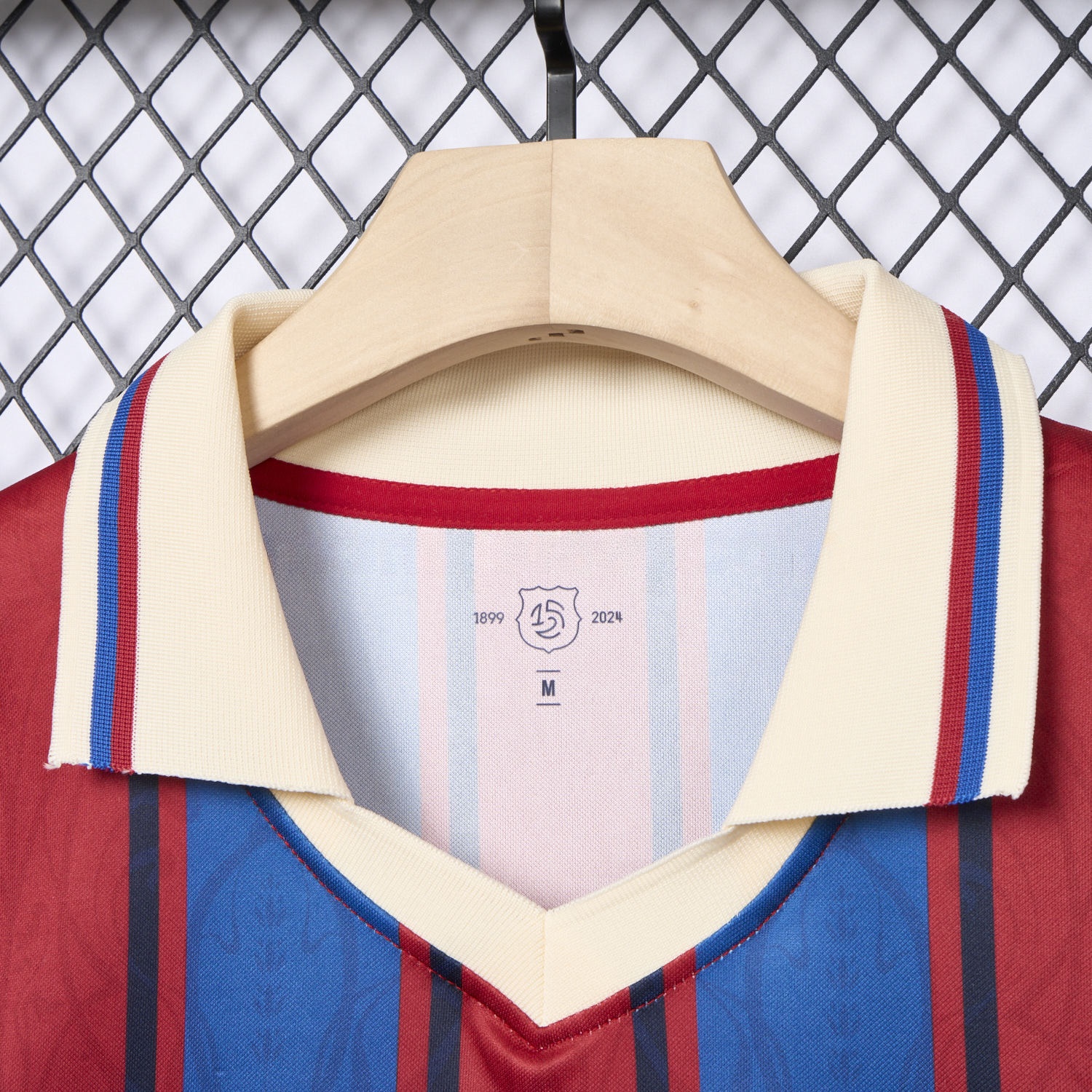 Barcelona 25-26 Retro Style Jersey - Fans Version - UnitedFutballJersey
