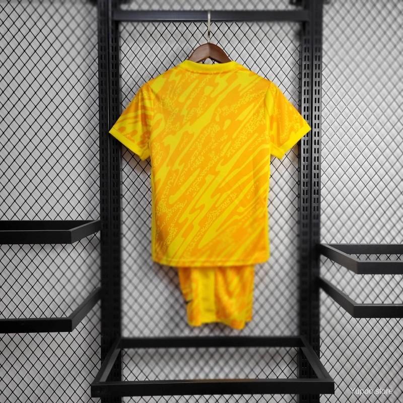 Tottenham Hotspur 24-25 Yellow Goalkeeper Kids Kit - UnitedFutballJersey