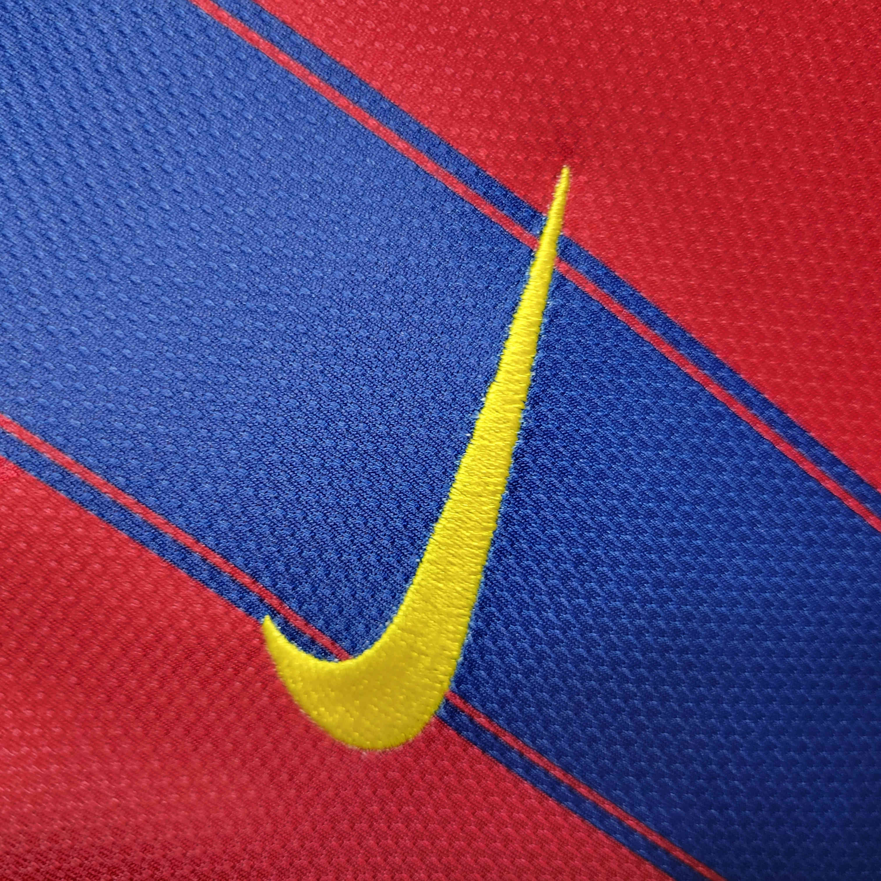 B.A.R.S.A Retro 09-10 Home Stadium Jersey - UnitedFutballJersey