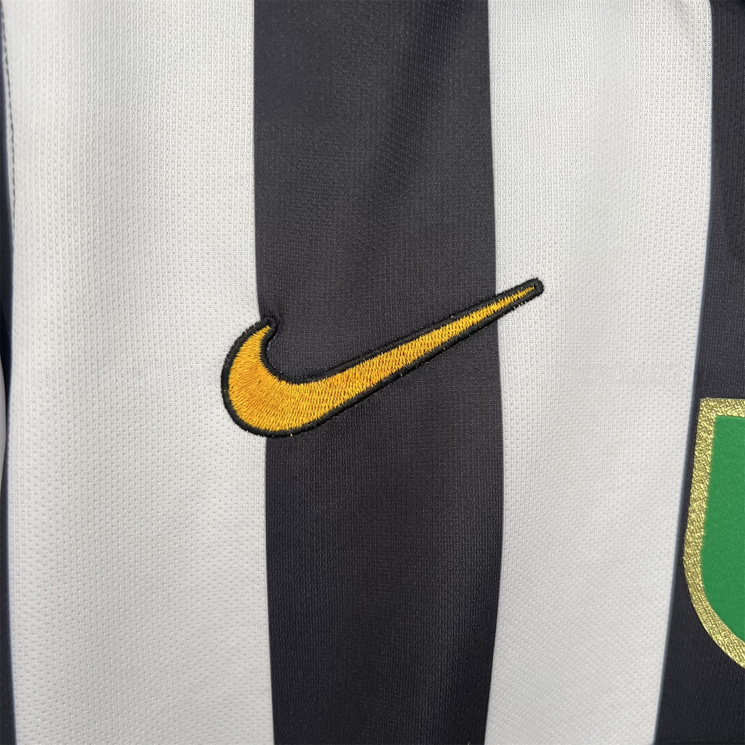 Retro Juventus 2014-15 Home Long Sleeves Jersey - UnitedFutballJersey
