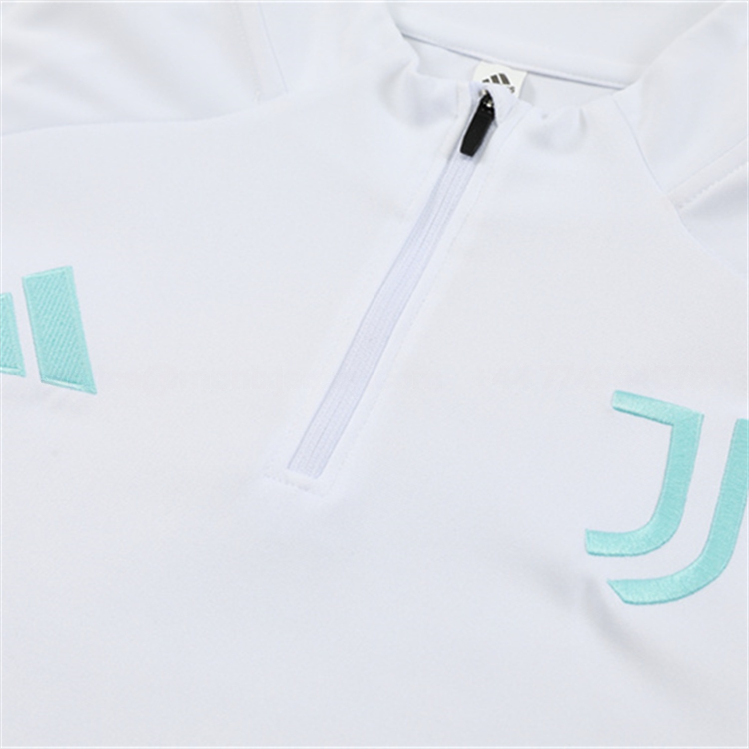 Juventus 25-26 Long Sleeve Training Set - White Top and Black Pants - UnitedFutballJersey
