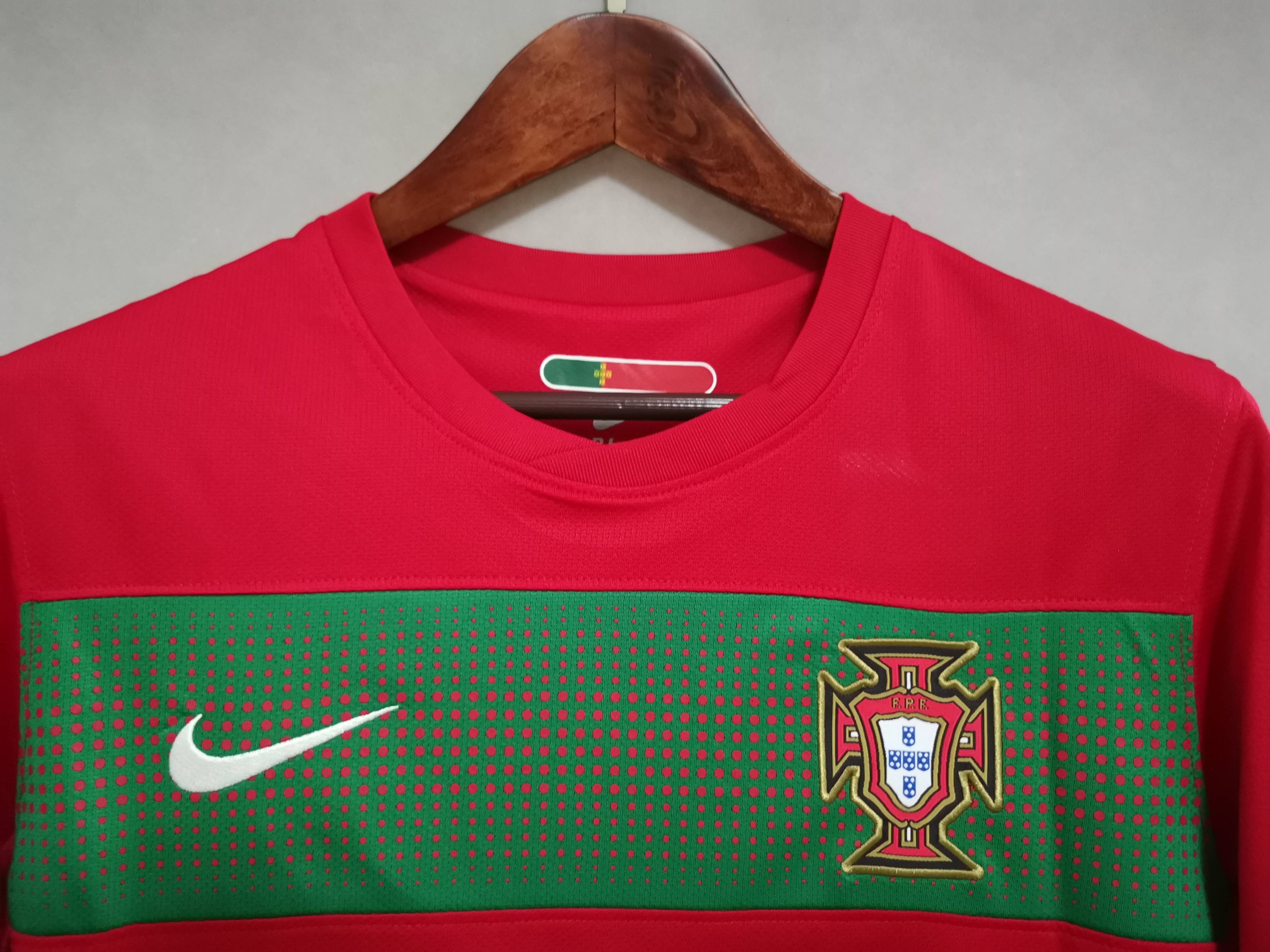 Retro Portugal 2010 Home Stadium Jersey - UnitedFutballJersey
