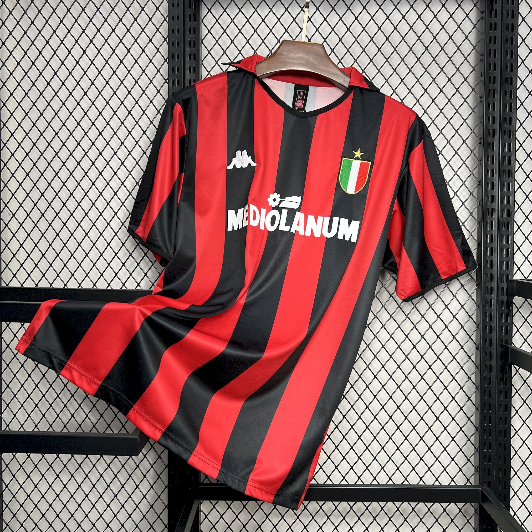 Retro AC Milan 1988-89 Home Jersey - UnitedFutballJersey