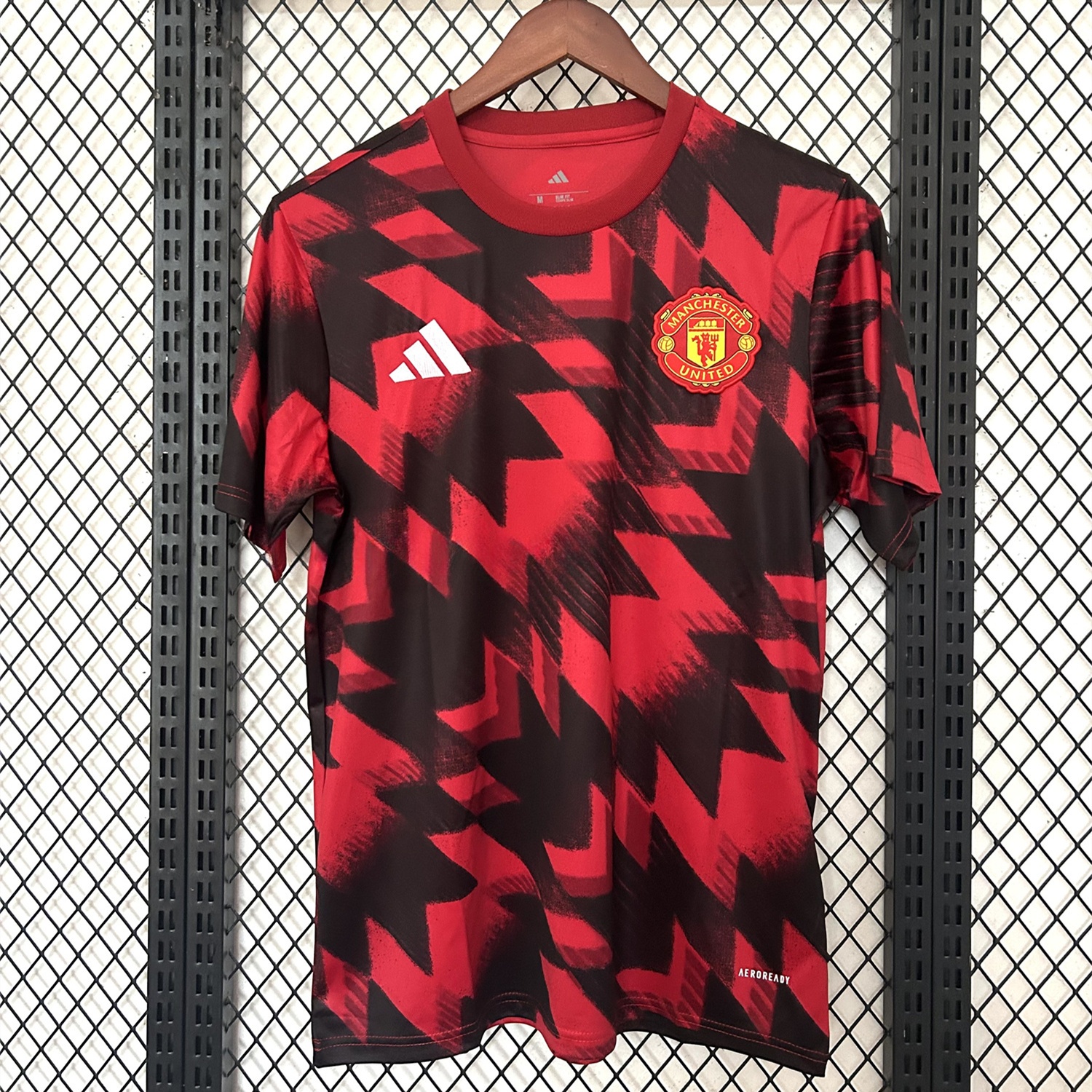 Manchester United 25-26 Red Pre-match Training Jersey - Fans Version - UnitedFutballJersey