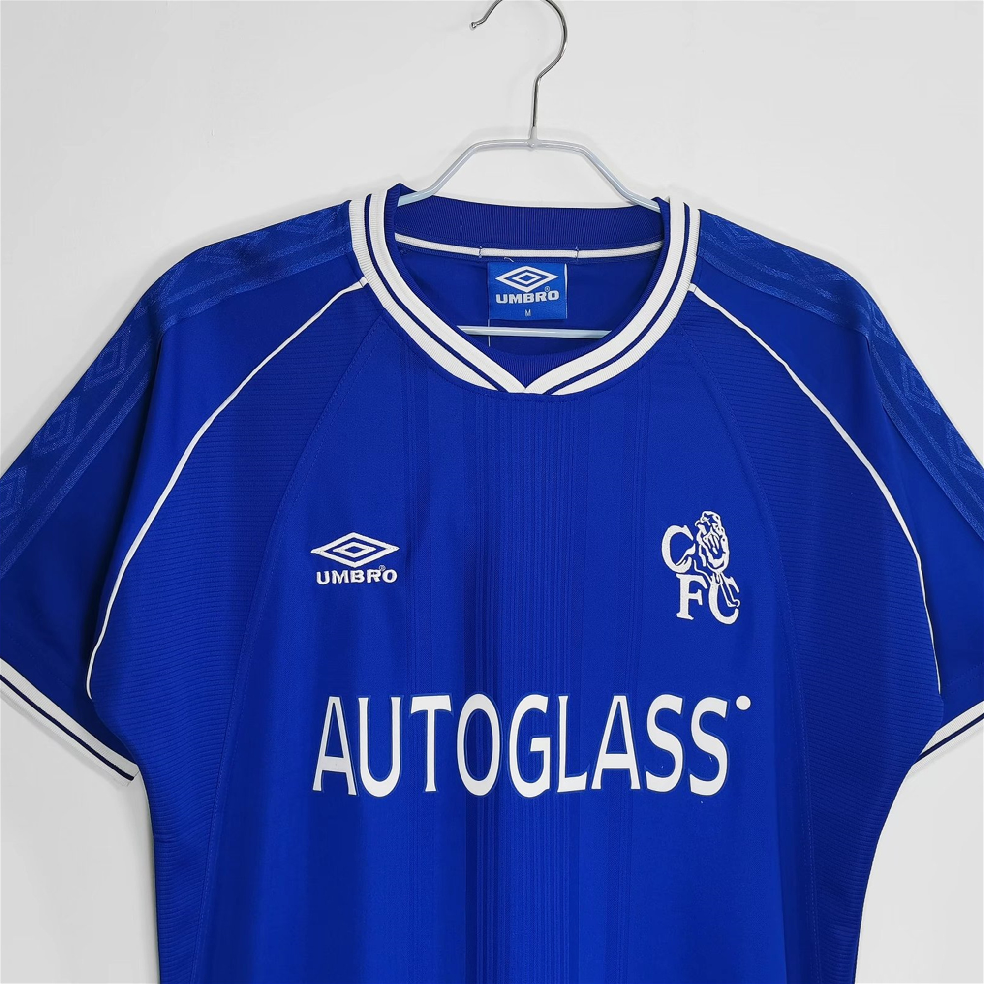 Retro CHELSEA 1999-01 Home Stadium Jersey - UnitedFutballJersey