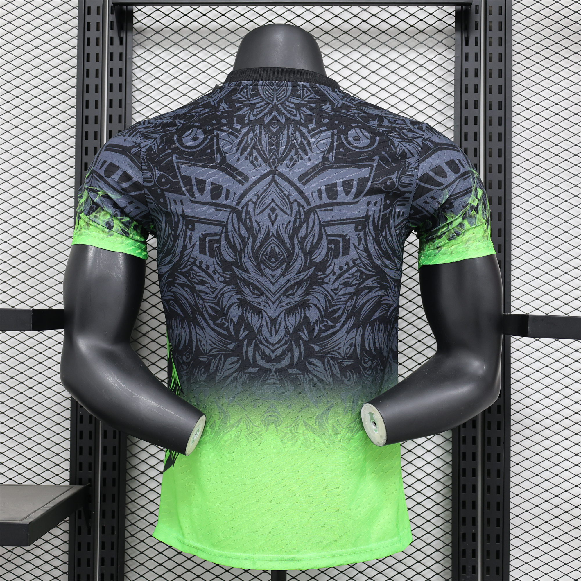 Liver.pool 24-25 Green Fire Phoenix Special Edition Jersey - Player Version - UnitedFutballJersey