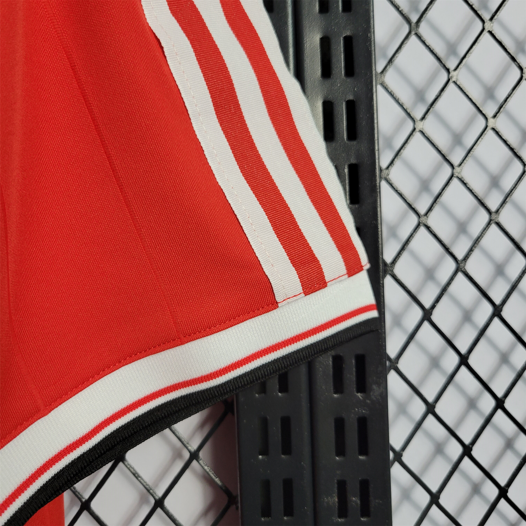 Retro Manchester United 83-84 Home Stadium Jersey - UnitedFutballJersey