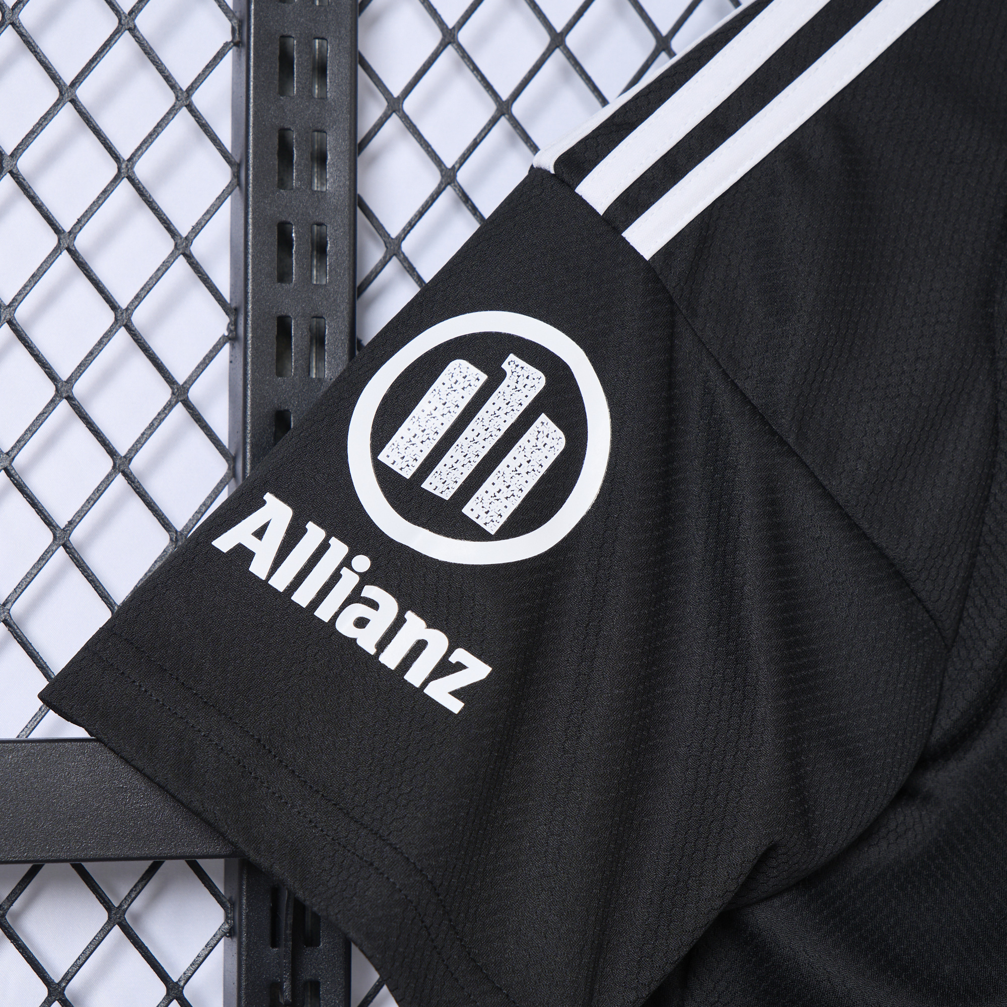 Bayern Munich 24-25 Third Goalkeeper Black Jersey - Fans Version - UnitedFutballJersey
