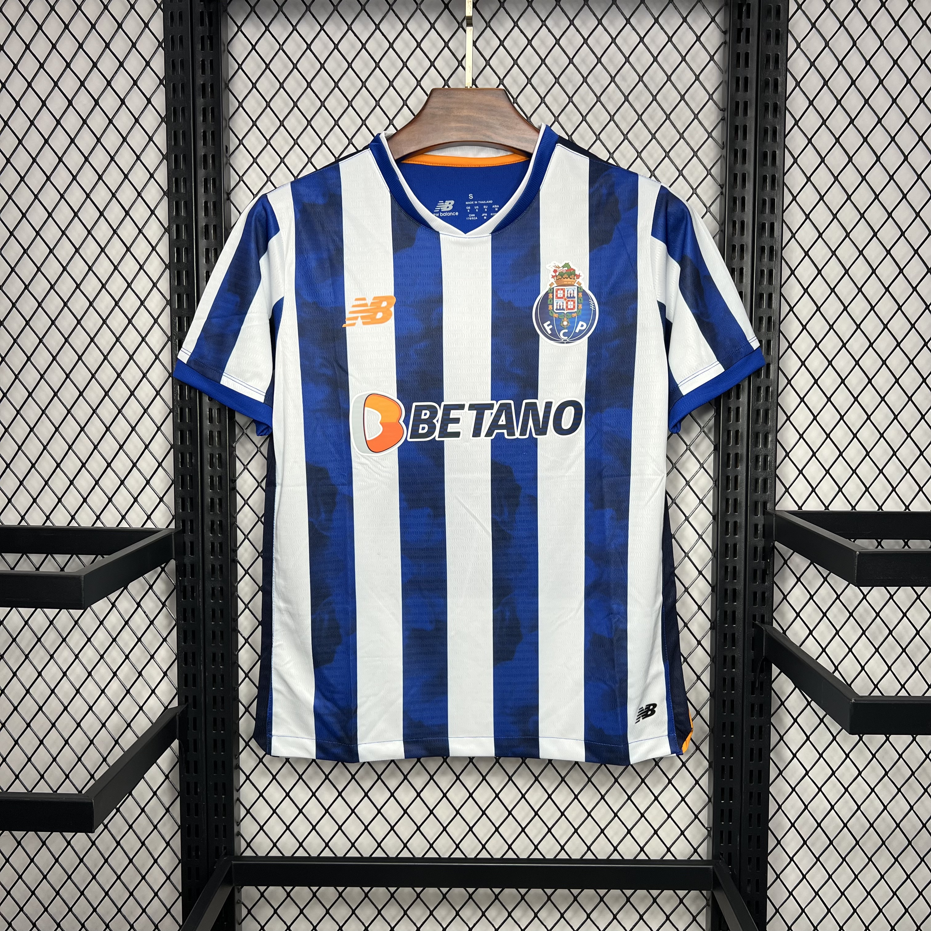 Porto 24-25 Home Stadium Jersey - Fans Version - UnitedFutballJersey