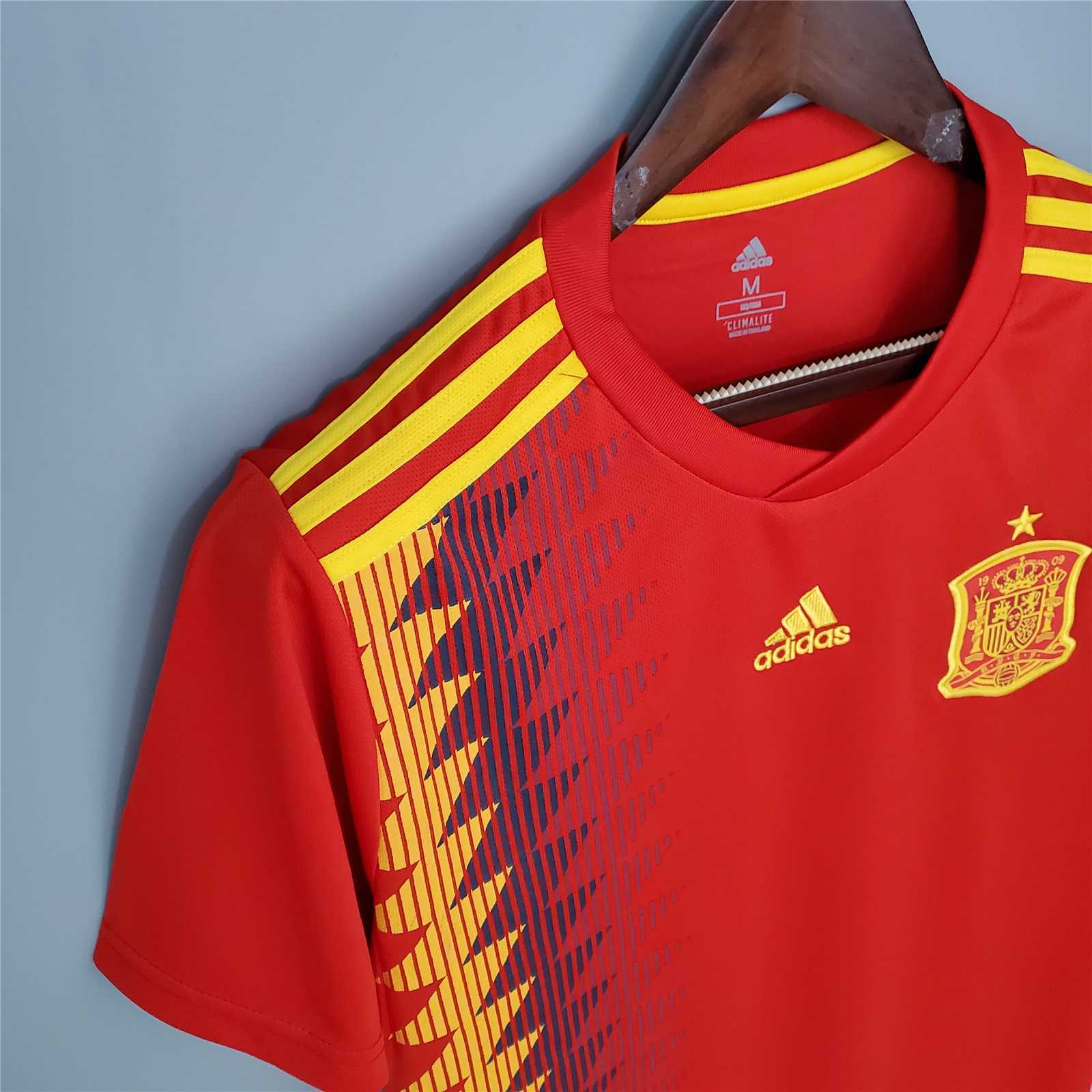 Retro Spain 2018 Home Stadium Jersey - UnitedFutballJersey