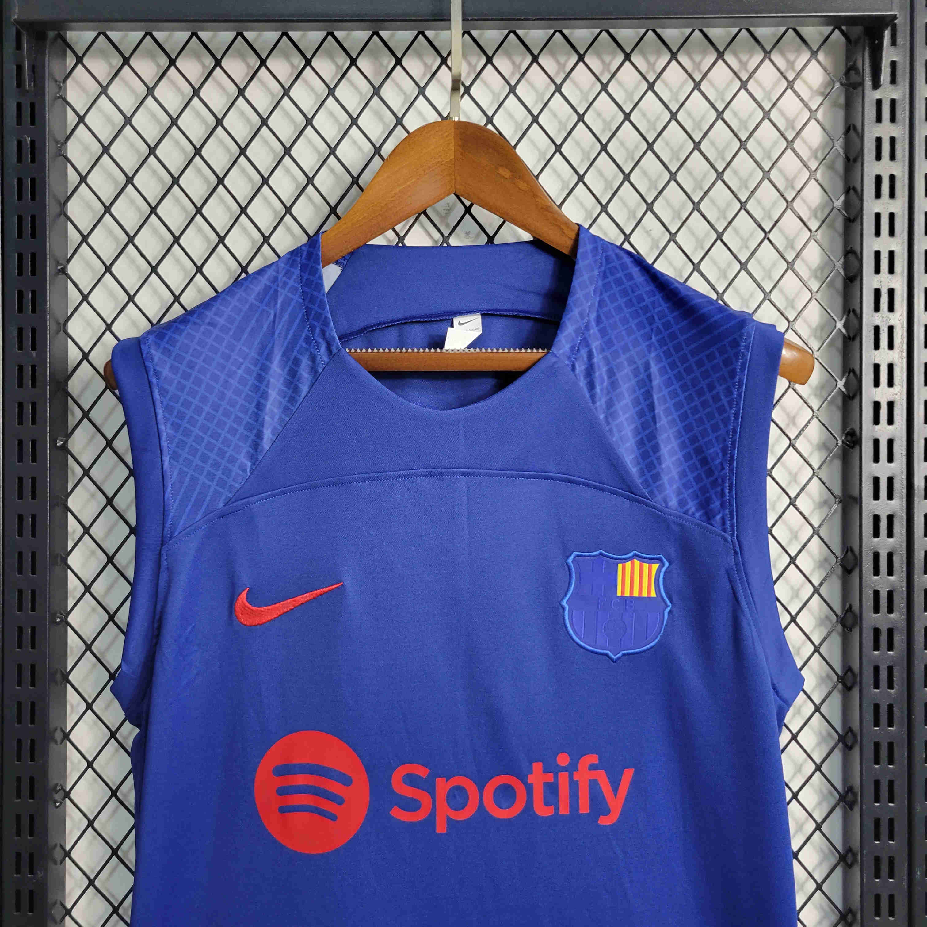B.A.R.S.A 23/24 Training Vest Size S-XXL - UnitedFutballJersey