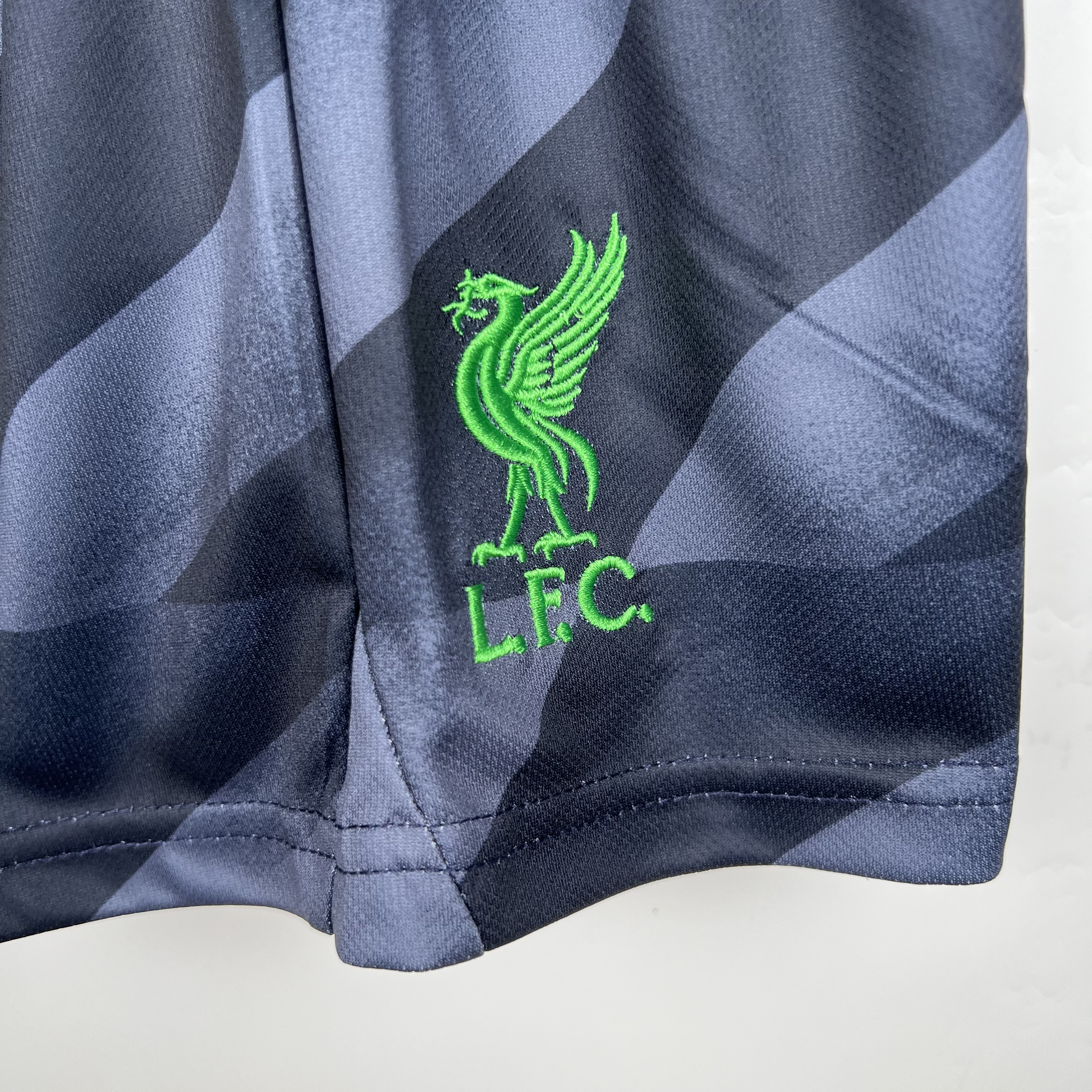 Liverpool 23-24 Black Goalkeeper Kids Kit - UnitedFutballJersey