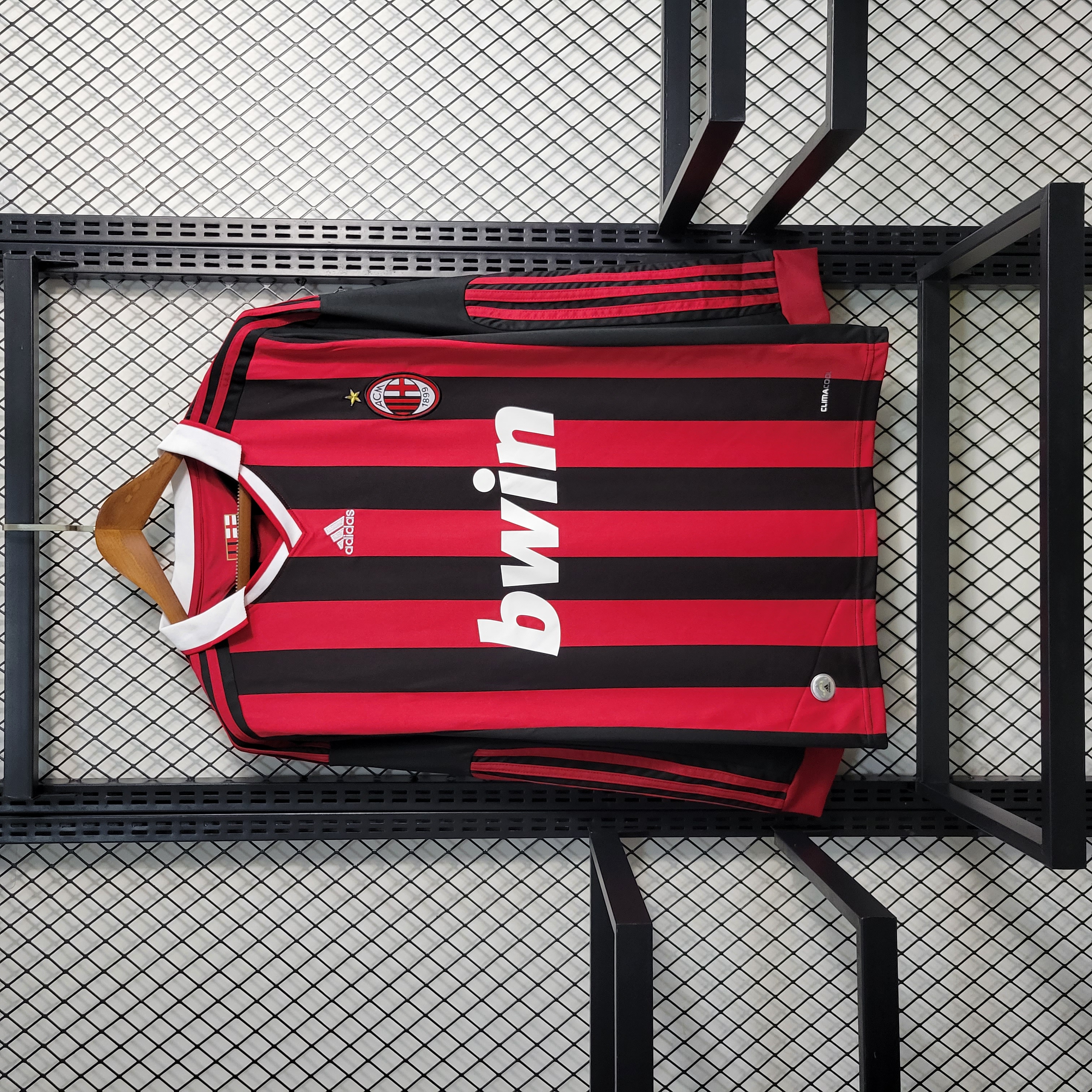 Retro AC Milan 2009-10 Home Stadium Long Sleeve Jersey - UnitedFutballJersey